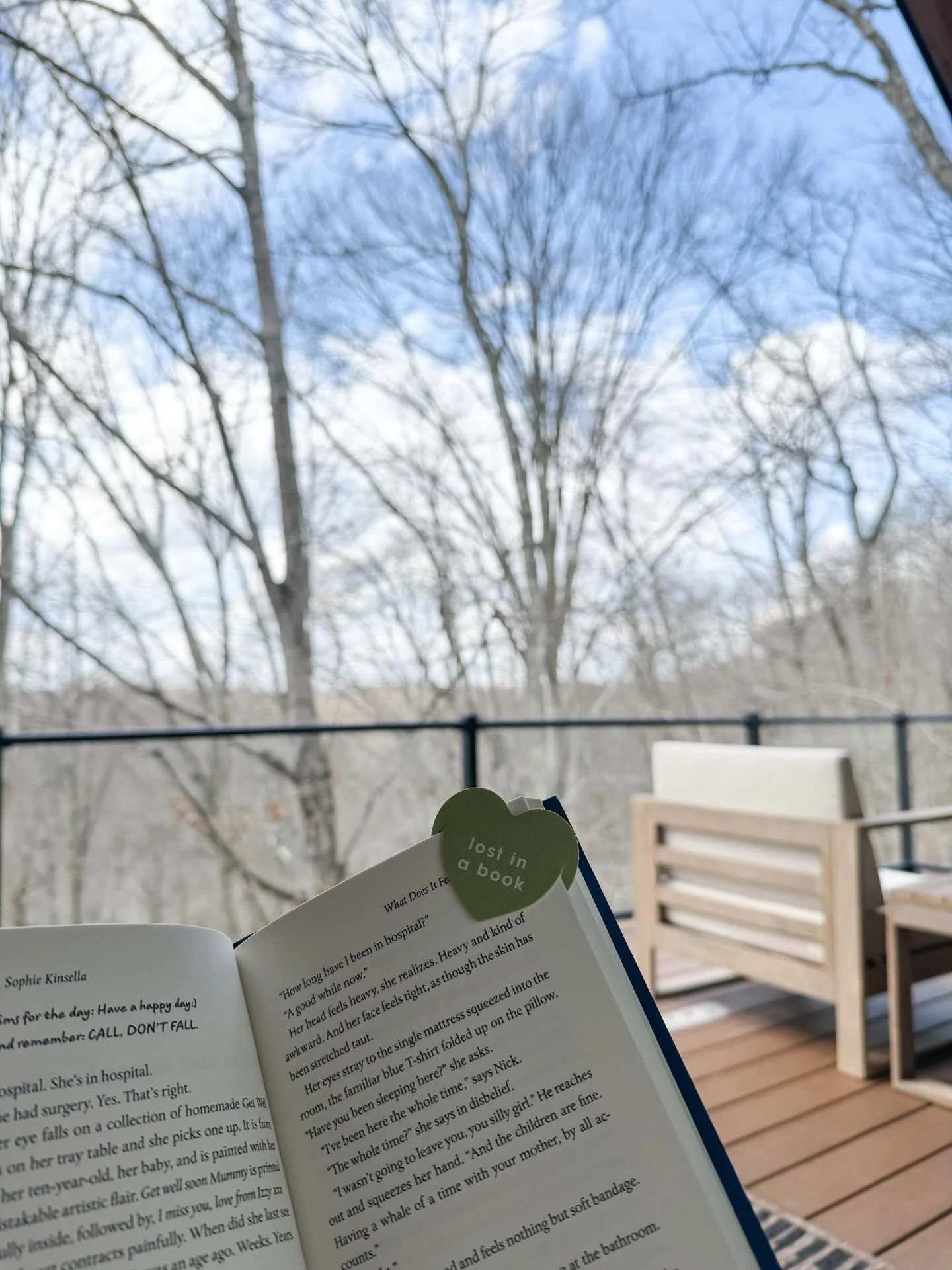 All I wanted for my birthday was a quiet getaway to read and write all day and @arcadia.hills was the perfect place. 🤍