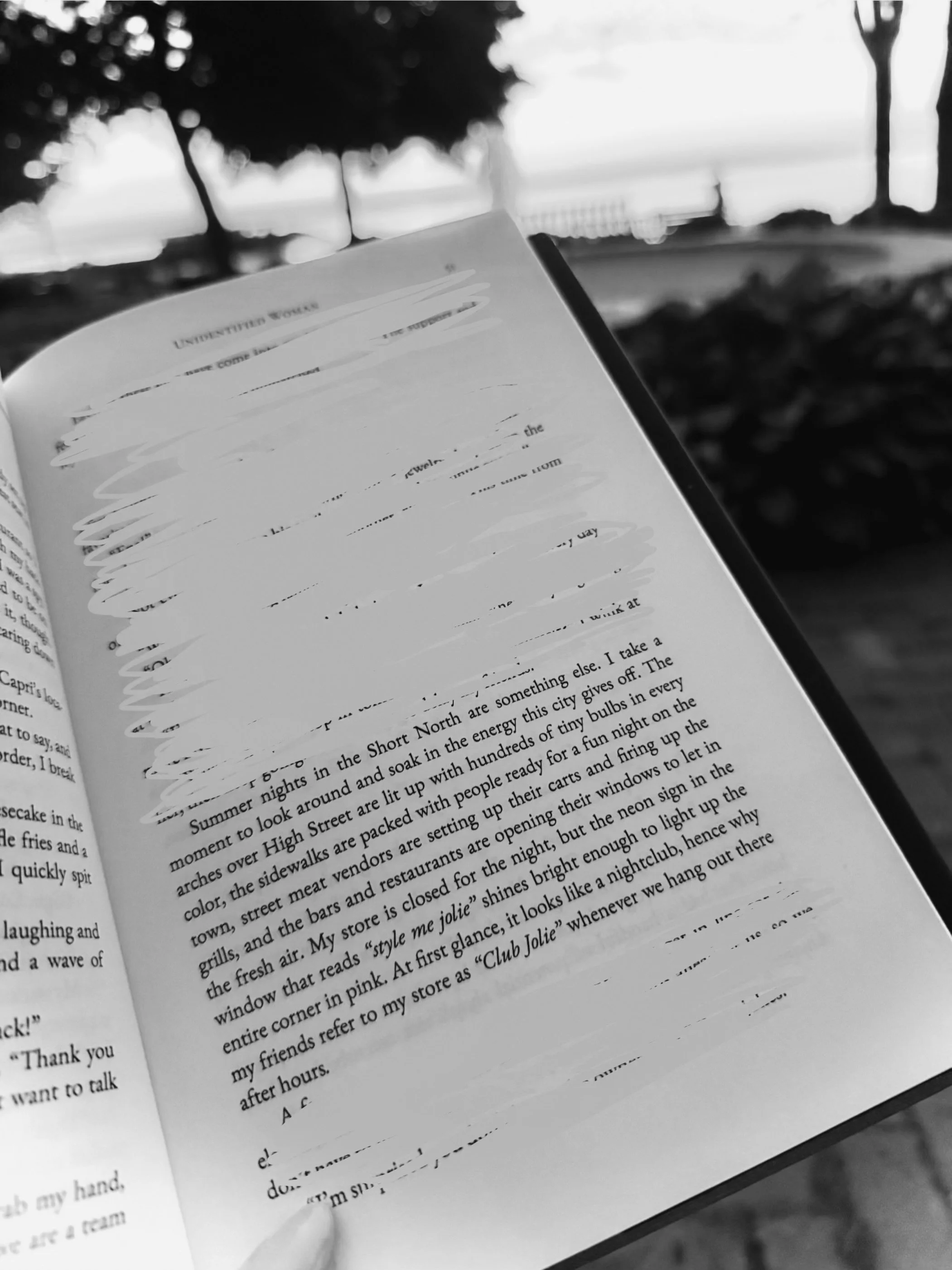 This teaser deserved a spot on the feed. 🌆🖤 Raise your hand if you love the @shortnorthartsdistrict 🙋🏼&zwj;♀️ 

#debutnovel #shortnorth #arcreadersignup #thrillerbooks #clubjolie