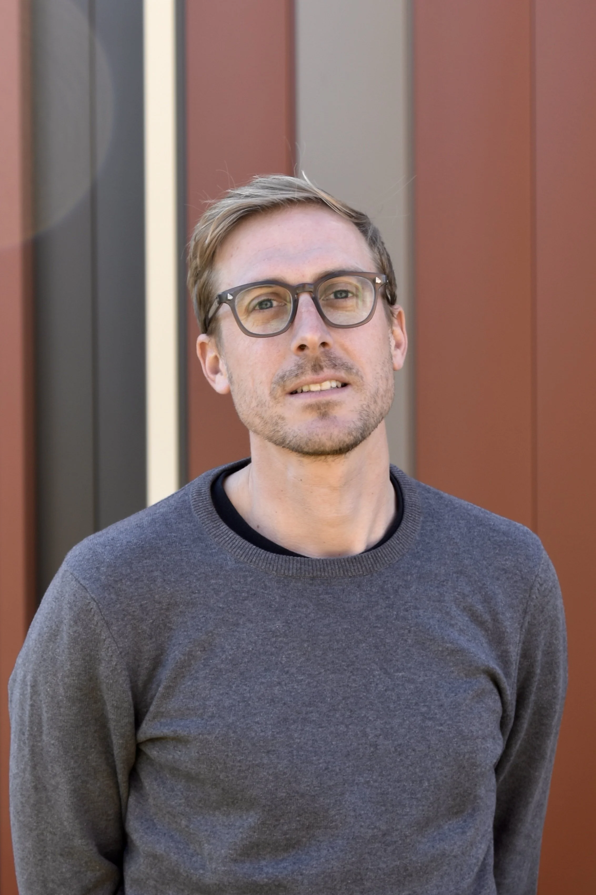 Towards a Hotel Geopolitics of Detention: Hidden Spaces and Landscapes of Bordering and Carcerality