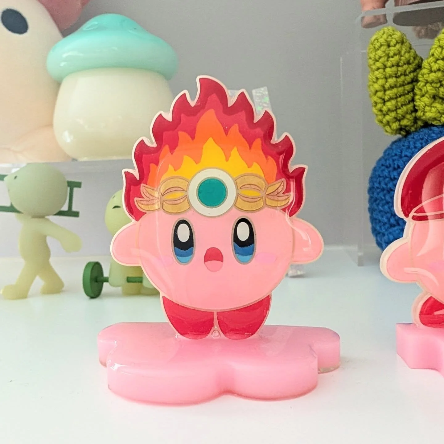 Swipe to see a few figurines! These have been very popular so a lot of my bag charms will have a figurine option when I launch my website soon. Until then these are available on Etsy, ready to ship.

#deskdecor #shelfdecor #handmadeart #animefanart #