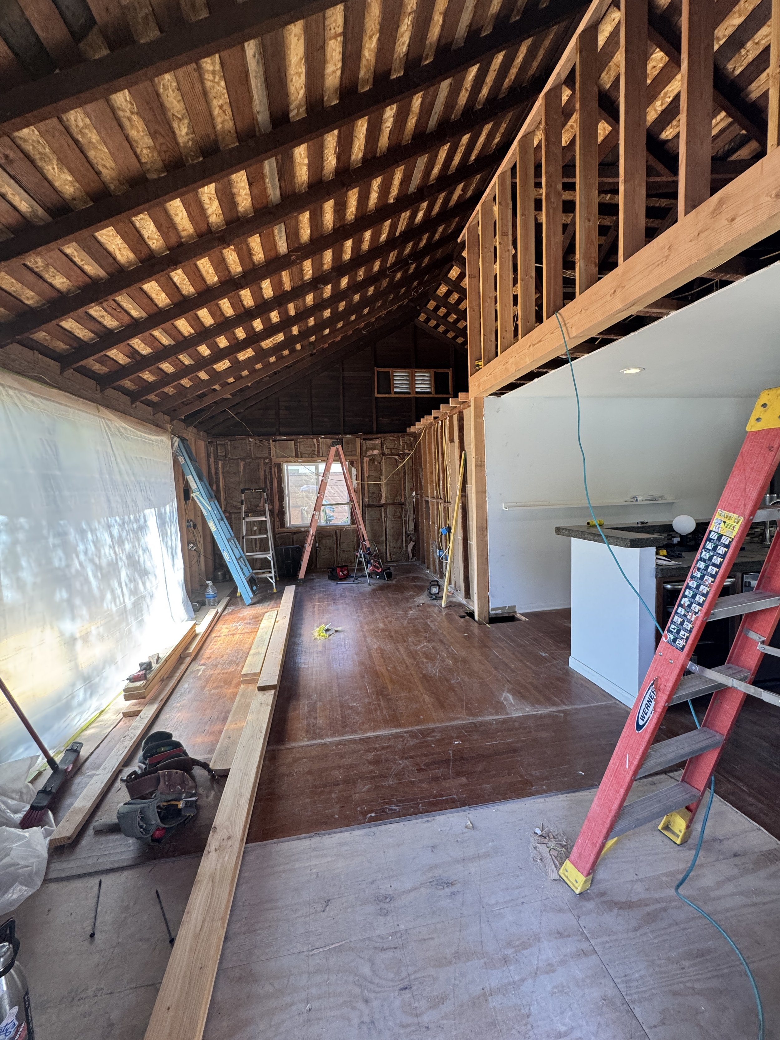 5742 WEST-C-106.JPG