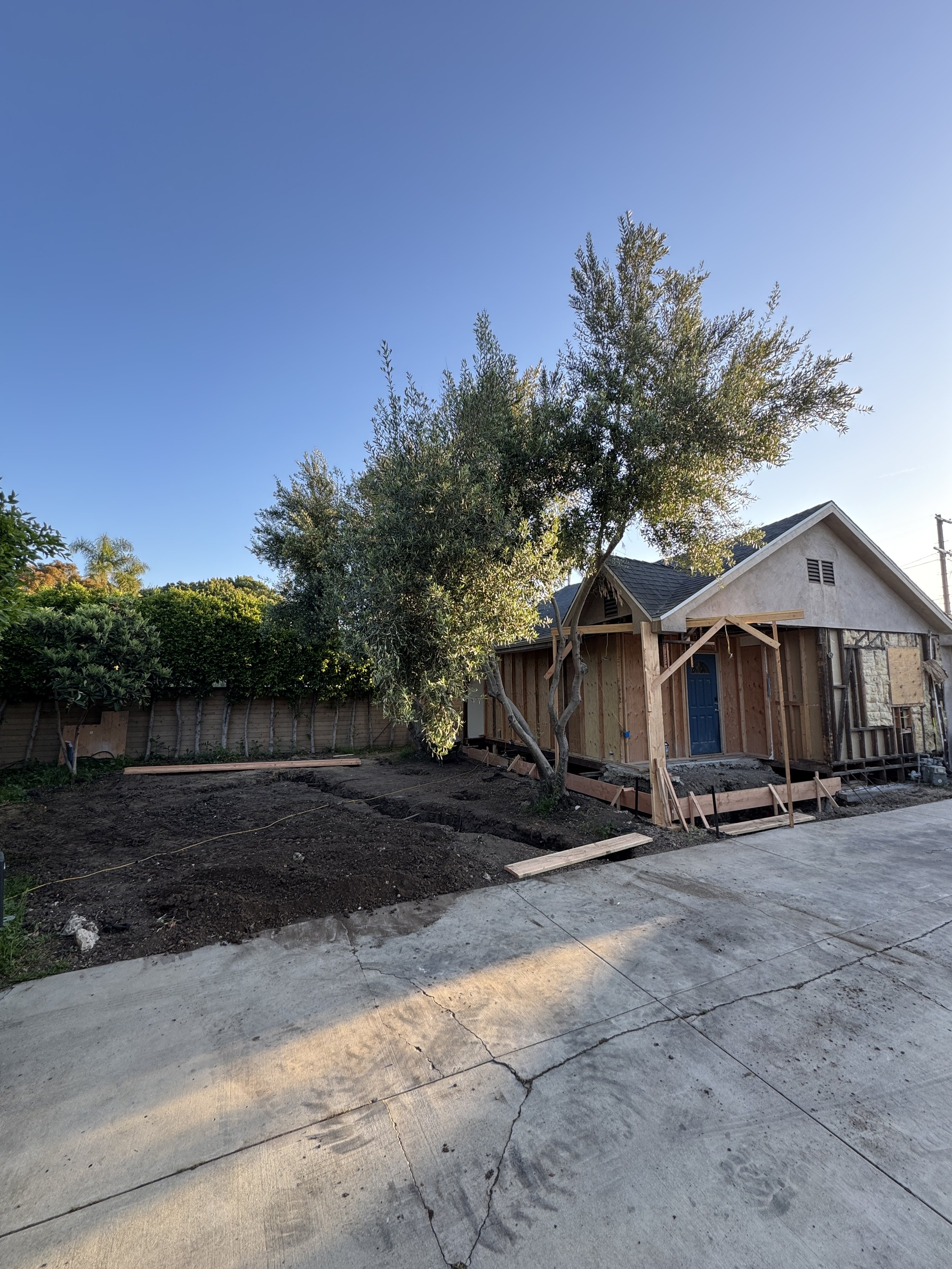 5742 WEST-C-5.JPG