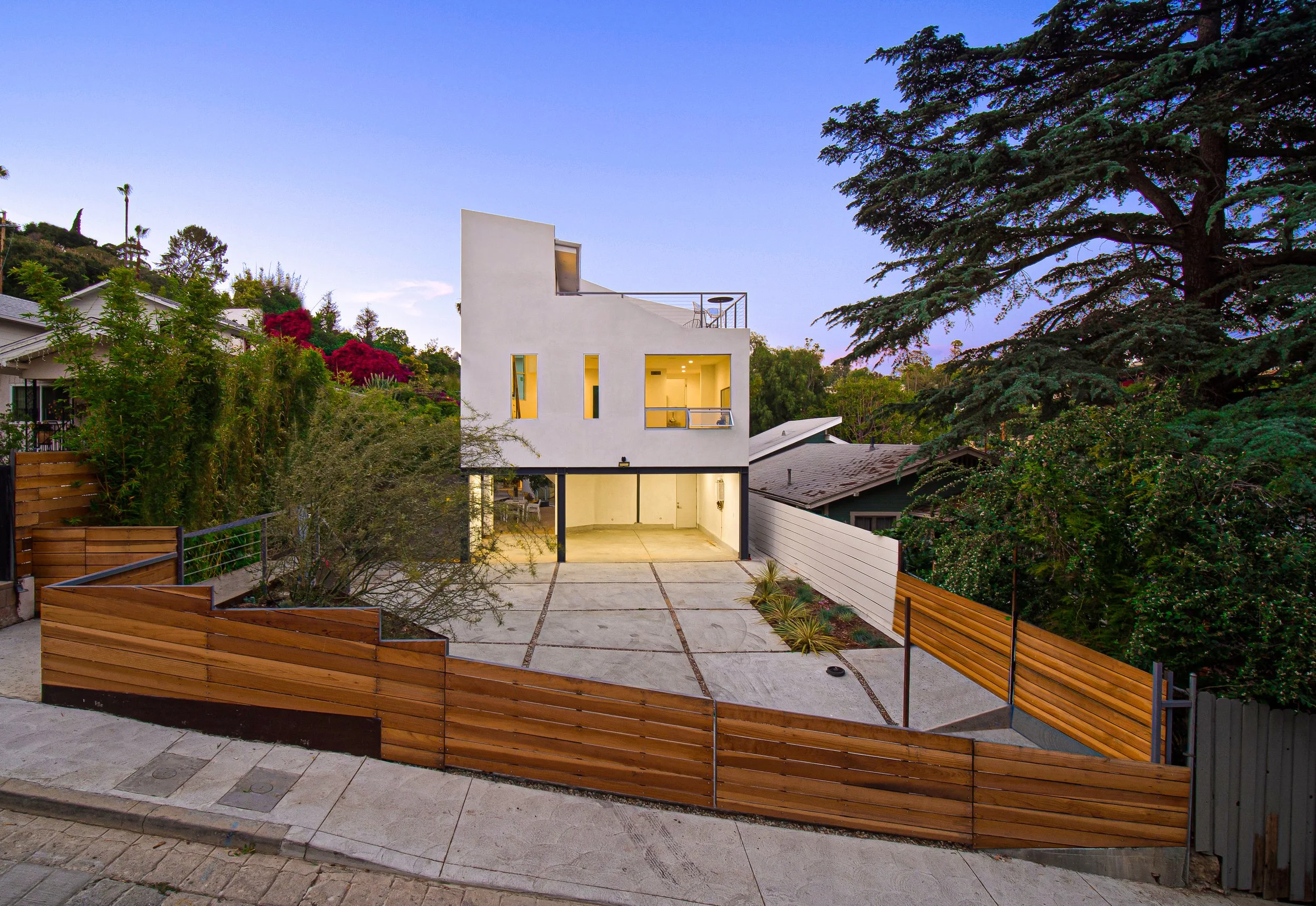 Face to Face House