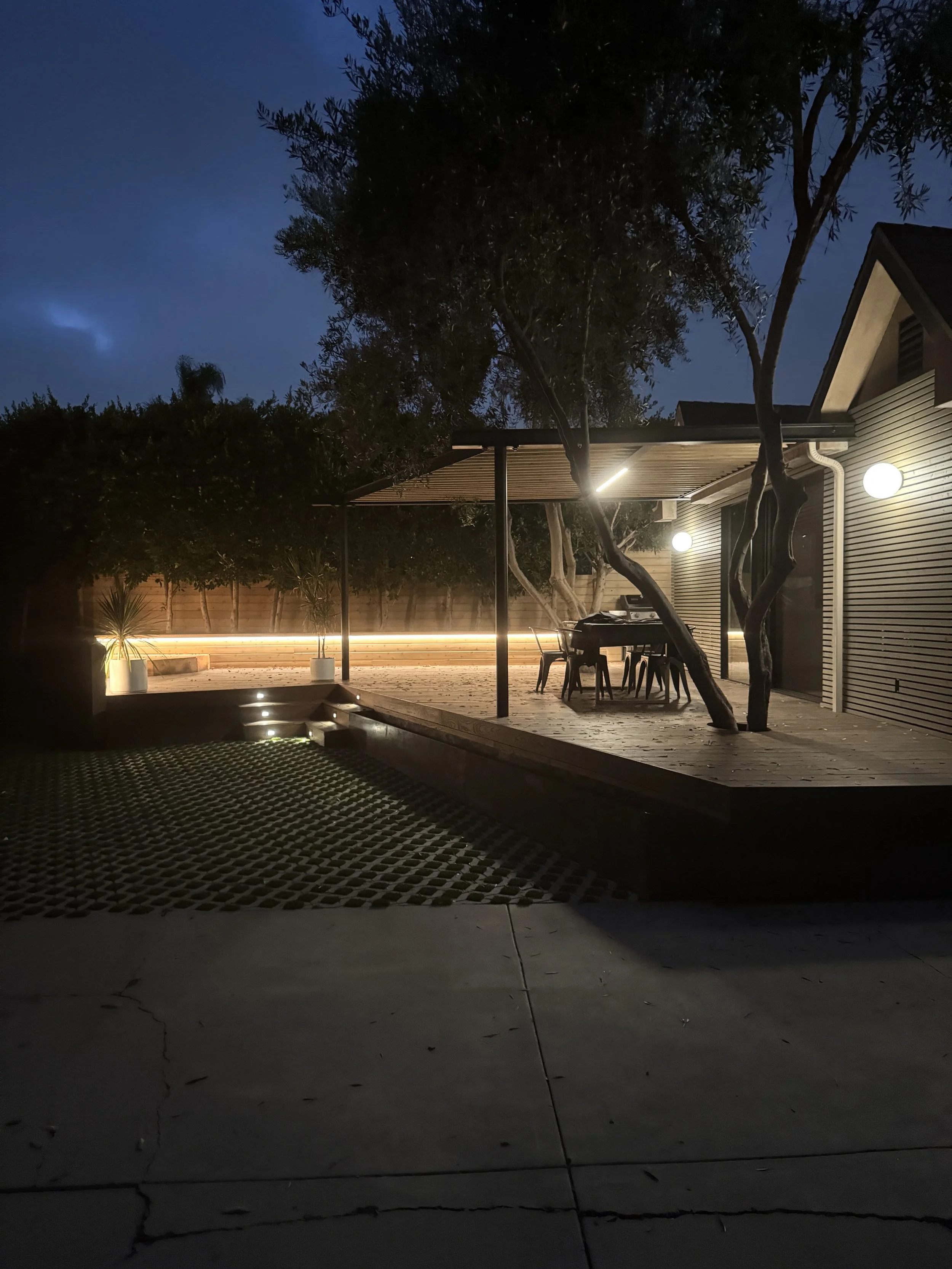 5742 WEST-PR-11.JPG