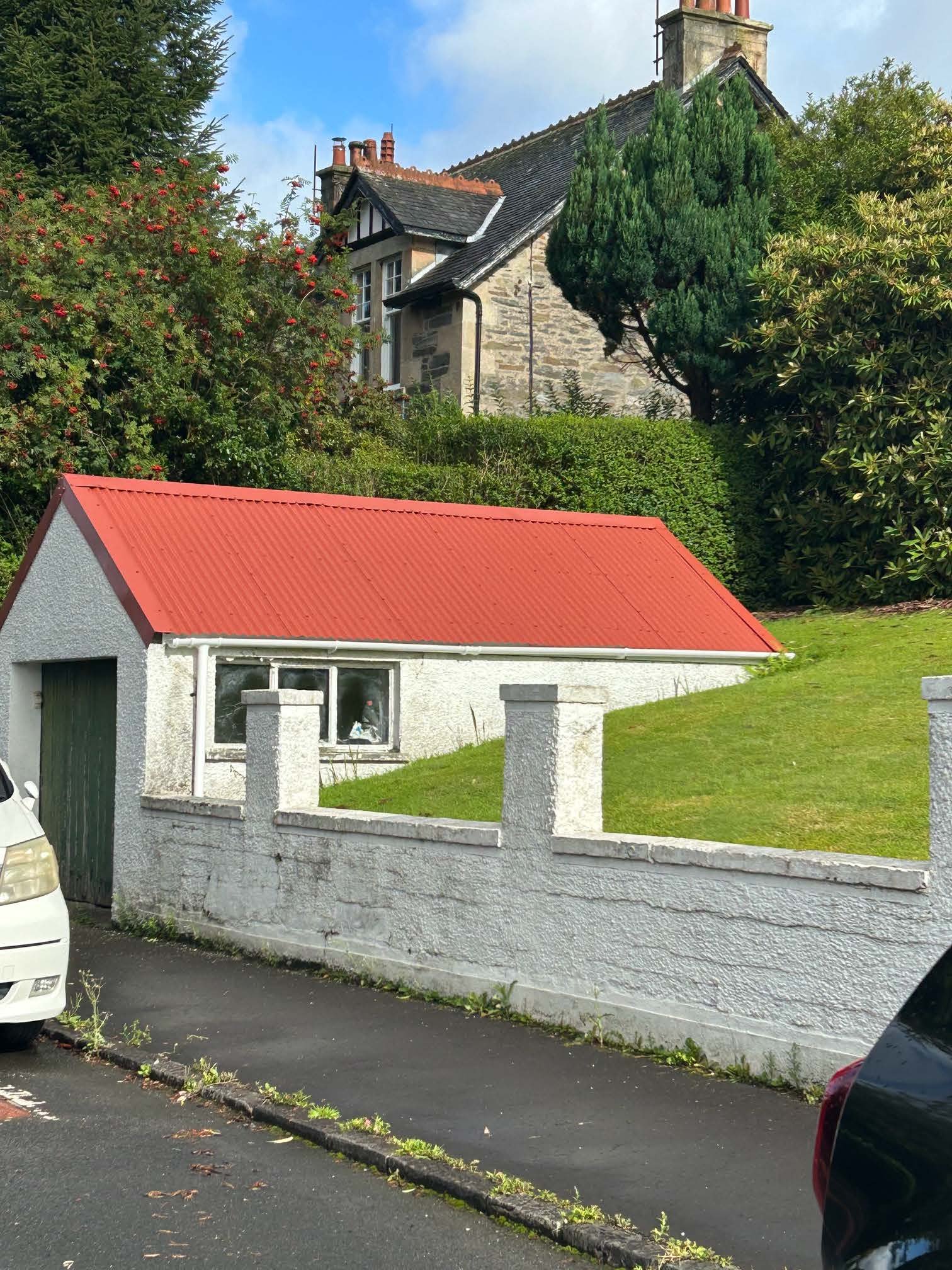 Rhu Garage Front Side.jpg