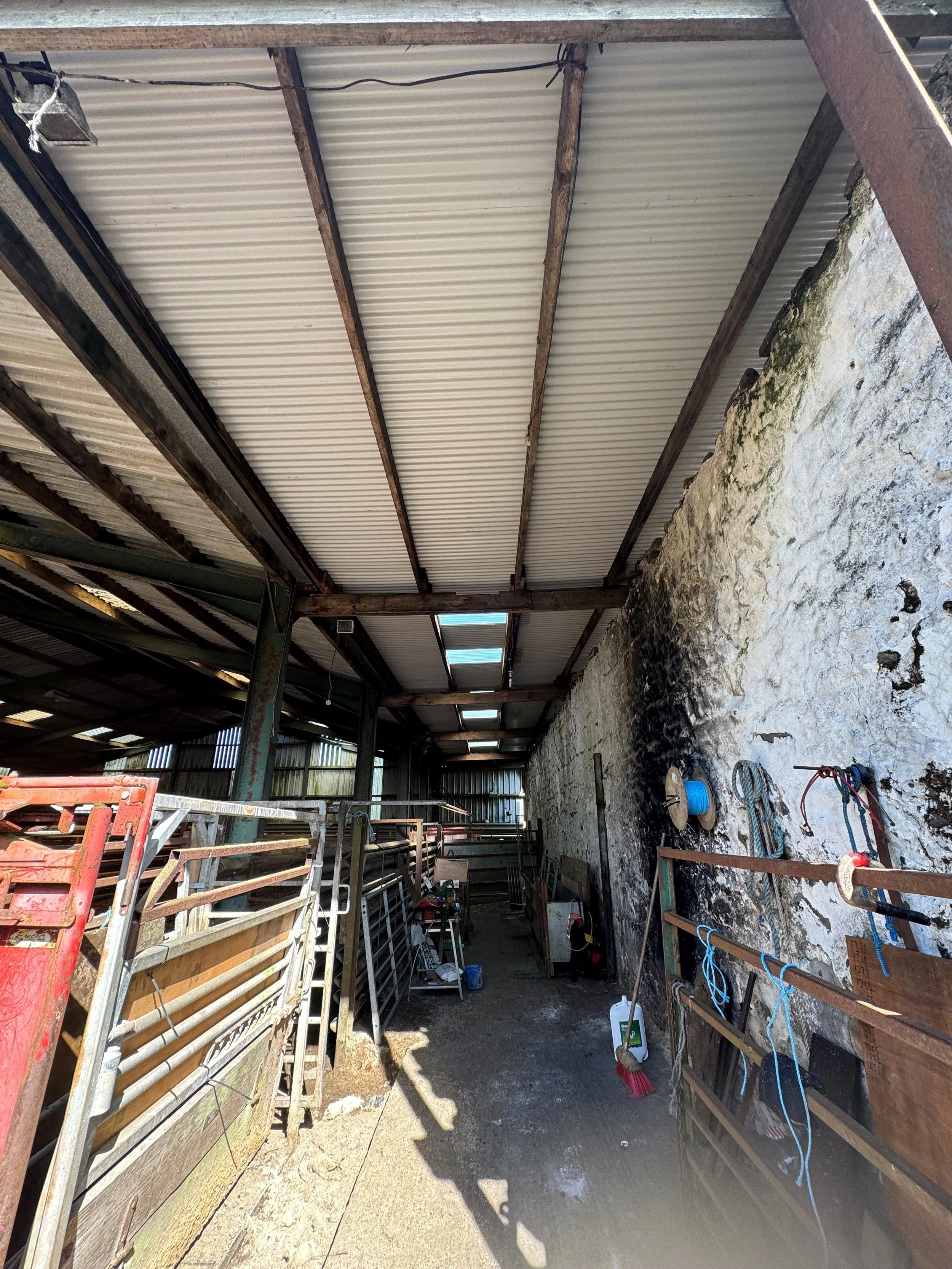 East Ren Farm Inside 1.jpg