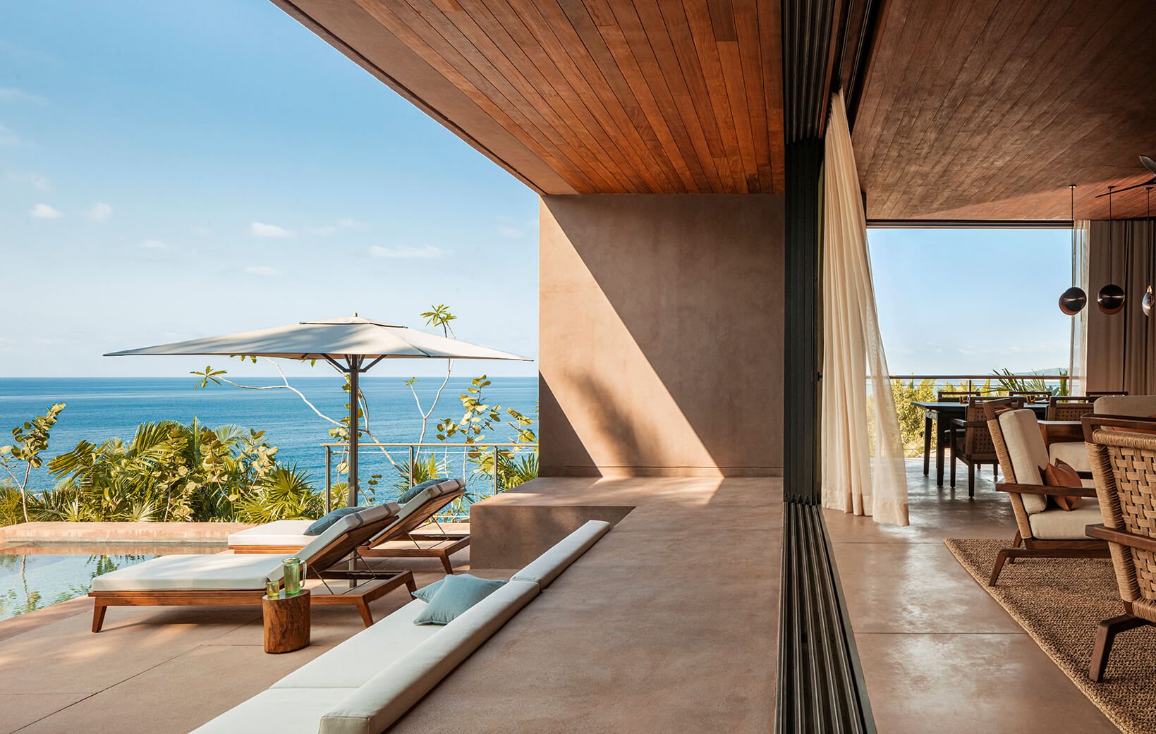 OneOnly_Mandarina_Accommodation_VillaCumaru_Main_InsideOutside_2648_MASTER.jpg