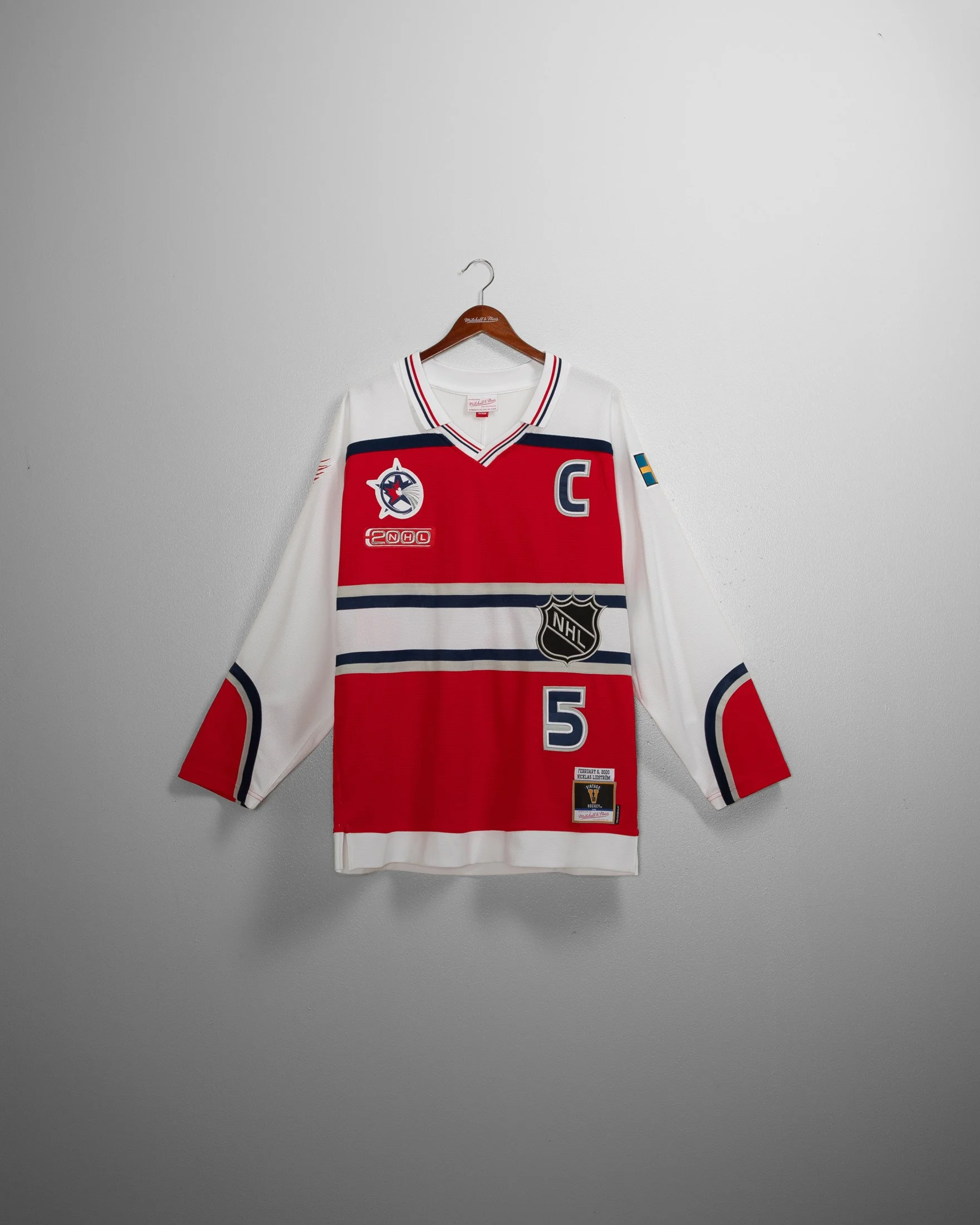 derek_bahn_Mitchell&Ness_018.jpg