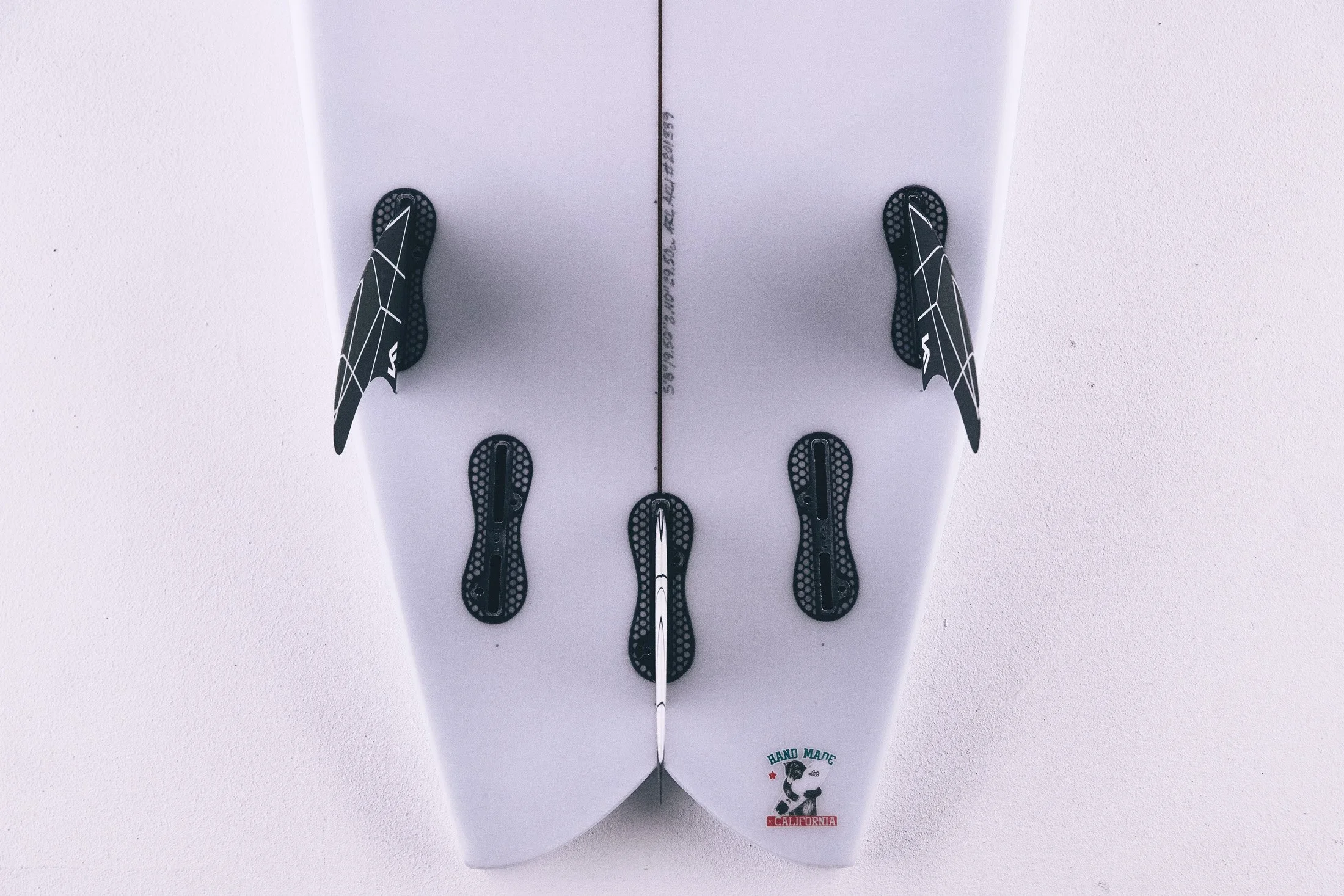 derek_bahn_dbahnphotography_commercial_lost_surfboards_20.jpg