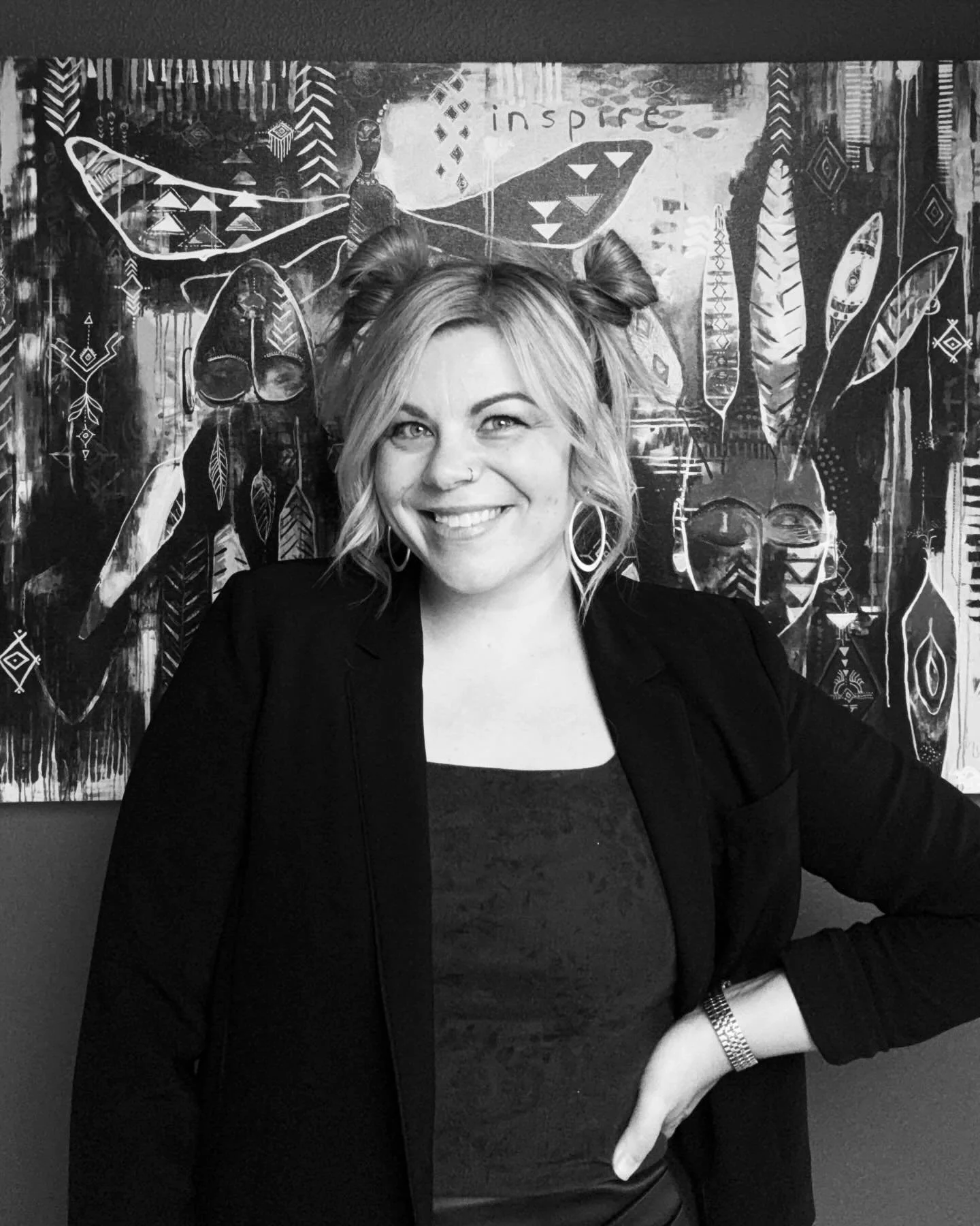 FOUNDING MEMBER FEATURE: 

Founding Member of the Ridgefield Art Gallery Eva Kelley is an artist with a BFA from Washington State University. Eva works primarily in 2D media with a focus in painting and collage. Her current work is heavily influenced