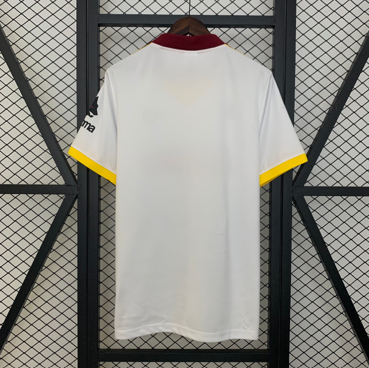 Roma Retro Away 91.92 2.png
