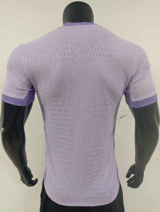 Brighton Away 25.26 2.png