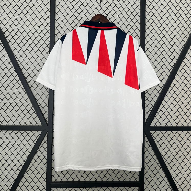 England Retro Home 92 2.png