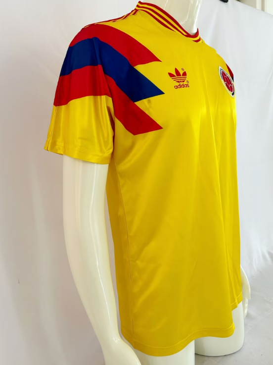 Colombia Retro Home 90 2.png