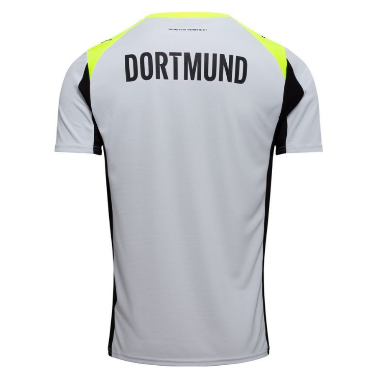 Borussia Dortmund Away 25.26 2.png