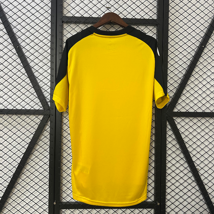 Atletico mineiro Training Yellow 25.26 2.png