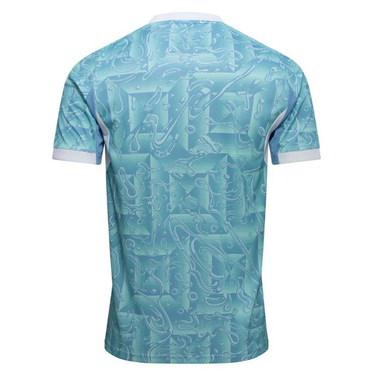 Juventus Away 25.26 2.png