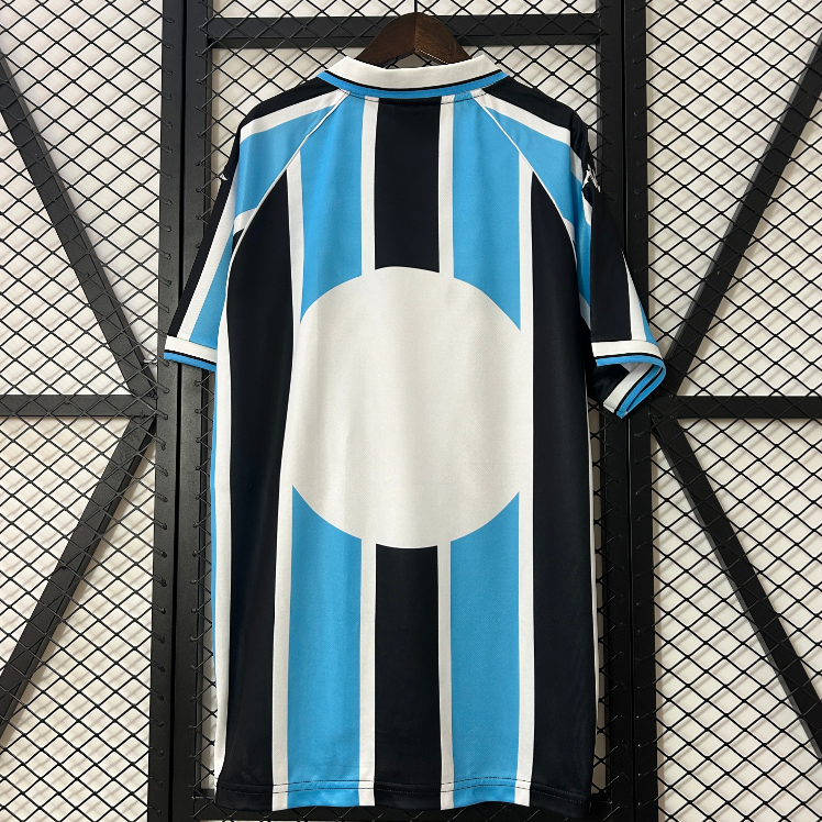 Gremio Retro Home 00.01 2.png