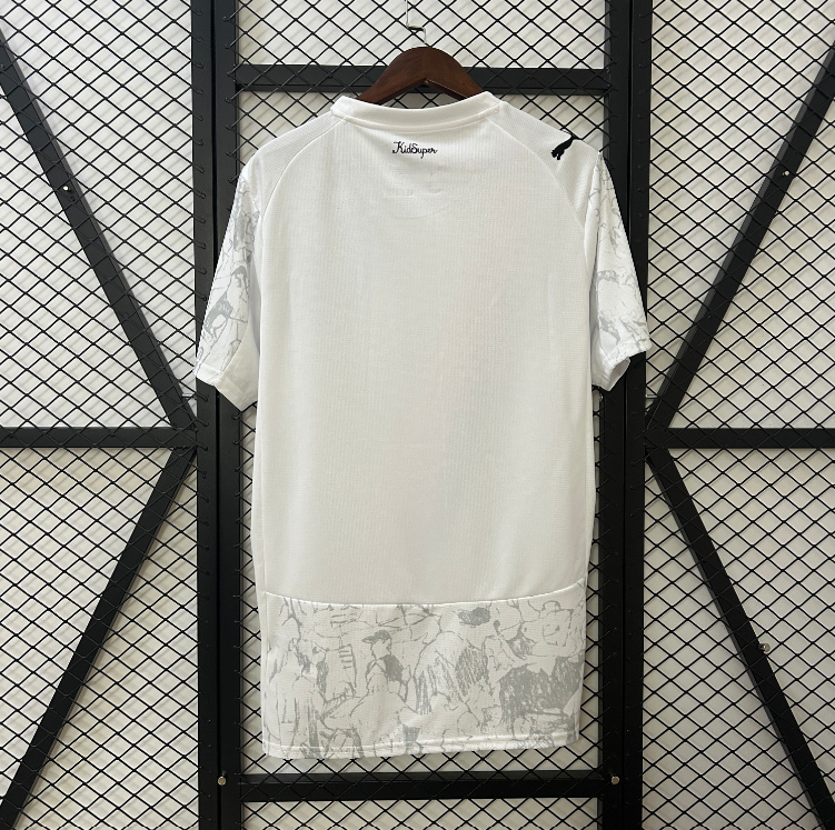 Manchester City Away 25.26 2.png