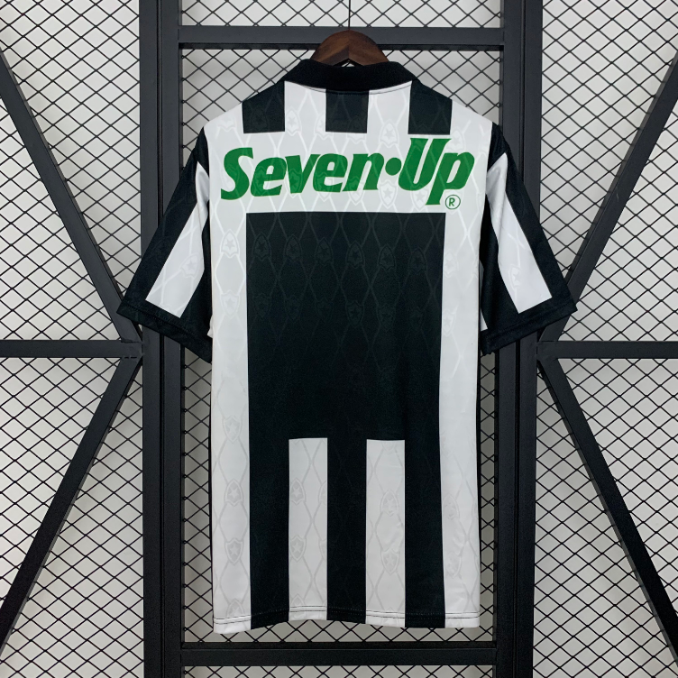 Botafogo Retro Home 25.26 2.png