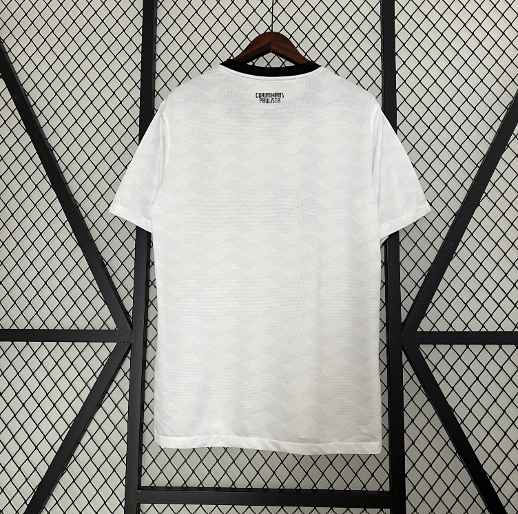 Corinthians Retro Home 12.13 2.png