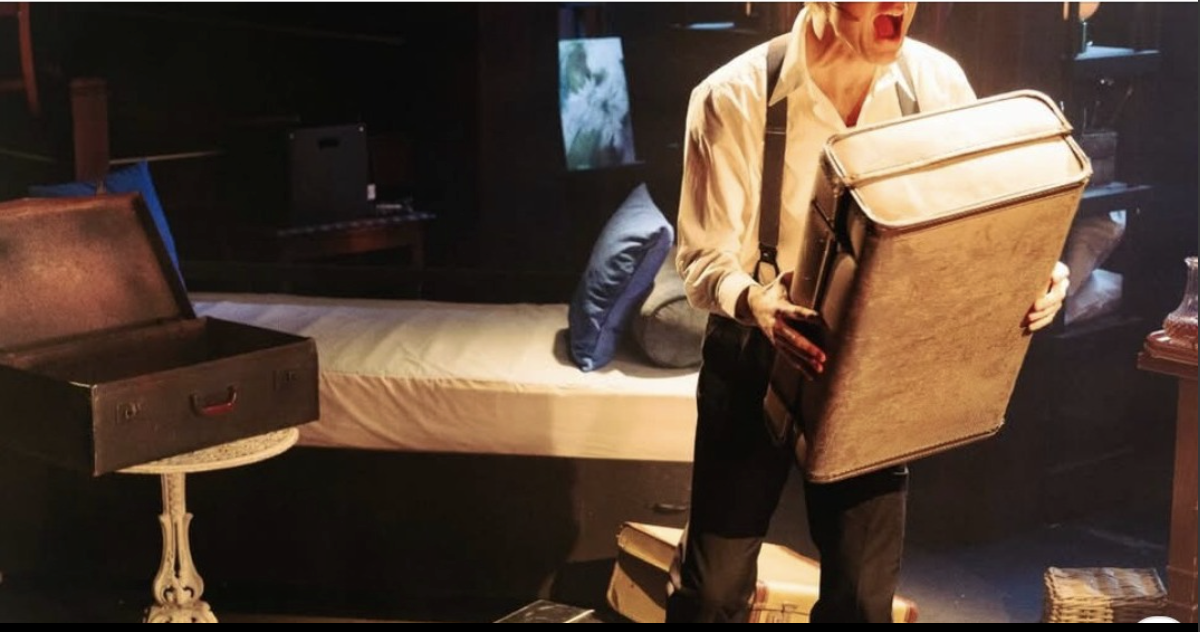 Andy Sandberg x Acclaimed Theatre