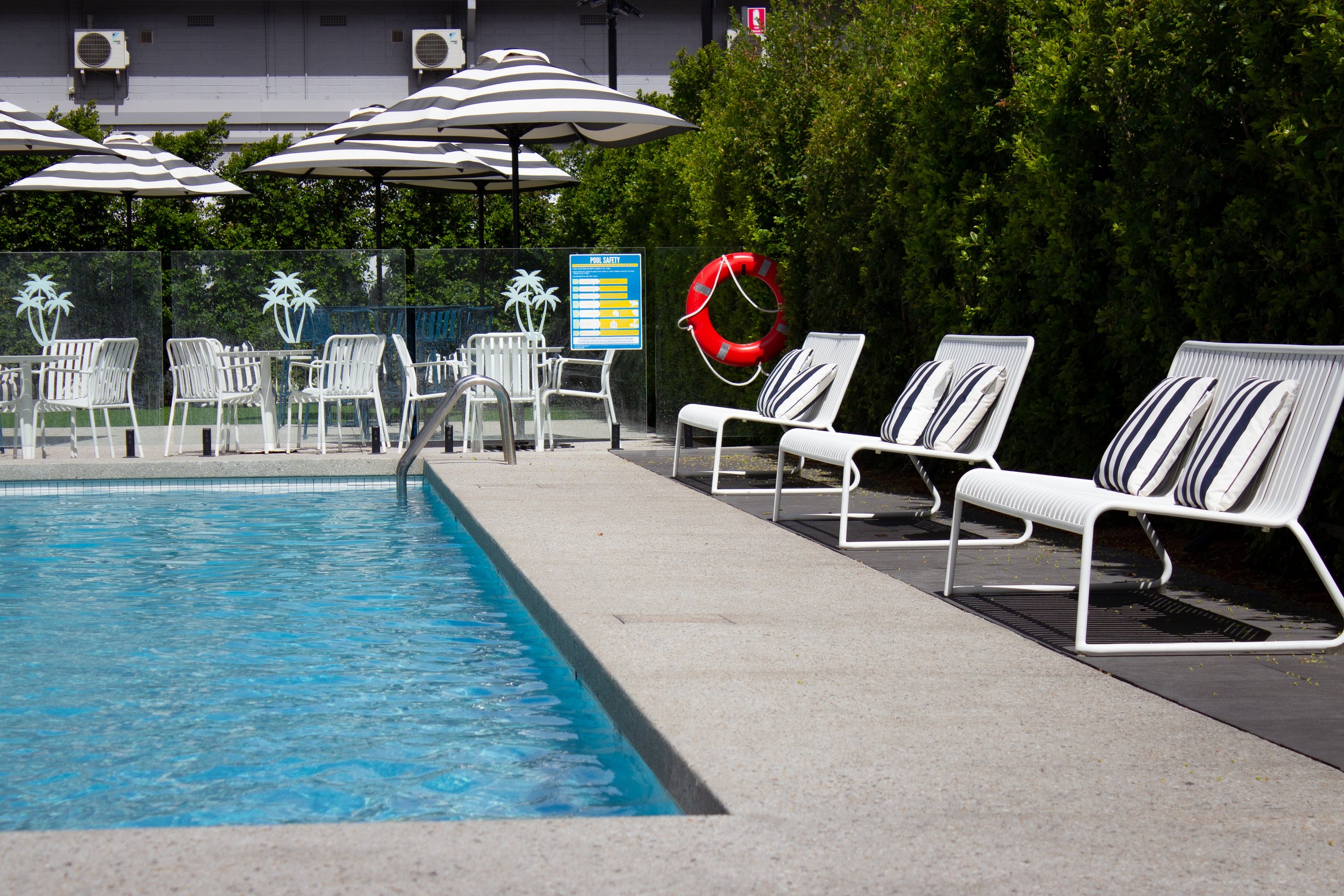 Hotel Alba, Adelaide SA