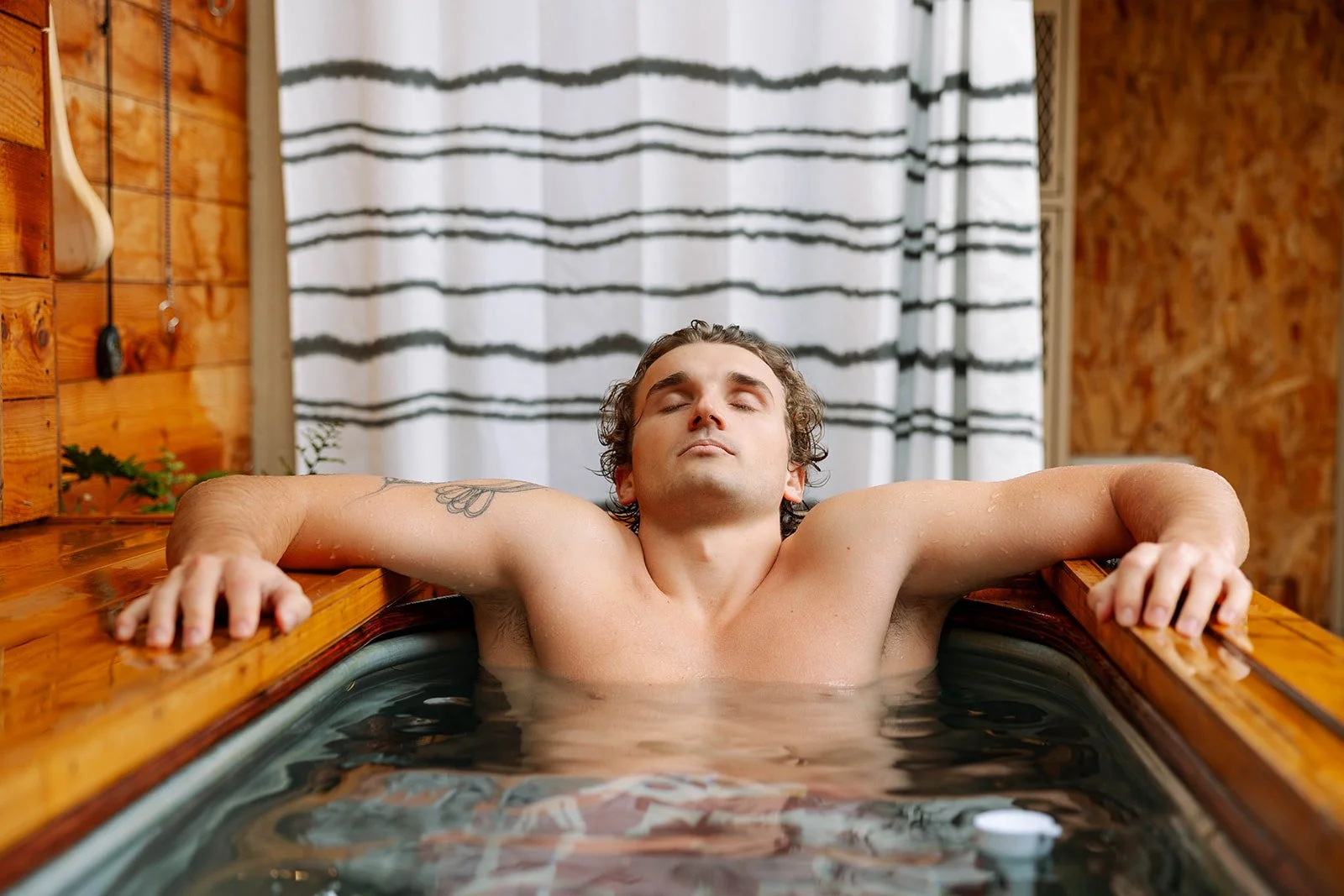 Is Cold Plunging Safe? What Seattle Beginners Need to Know Before Trying It