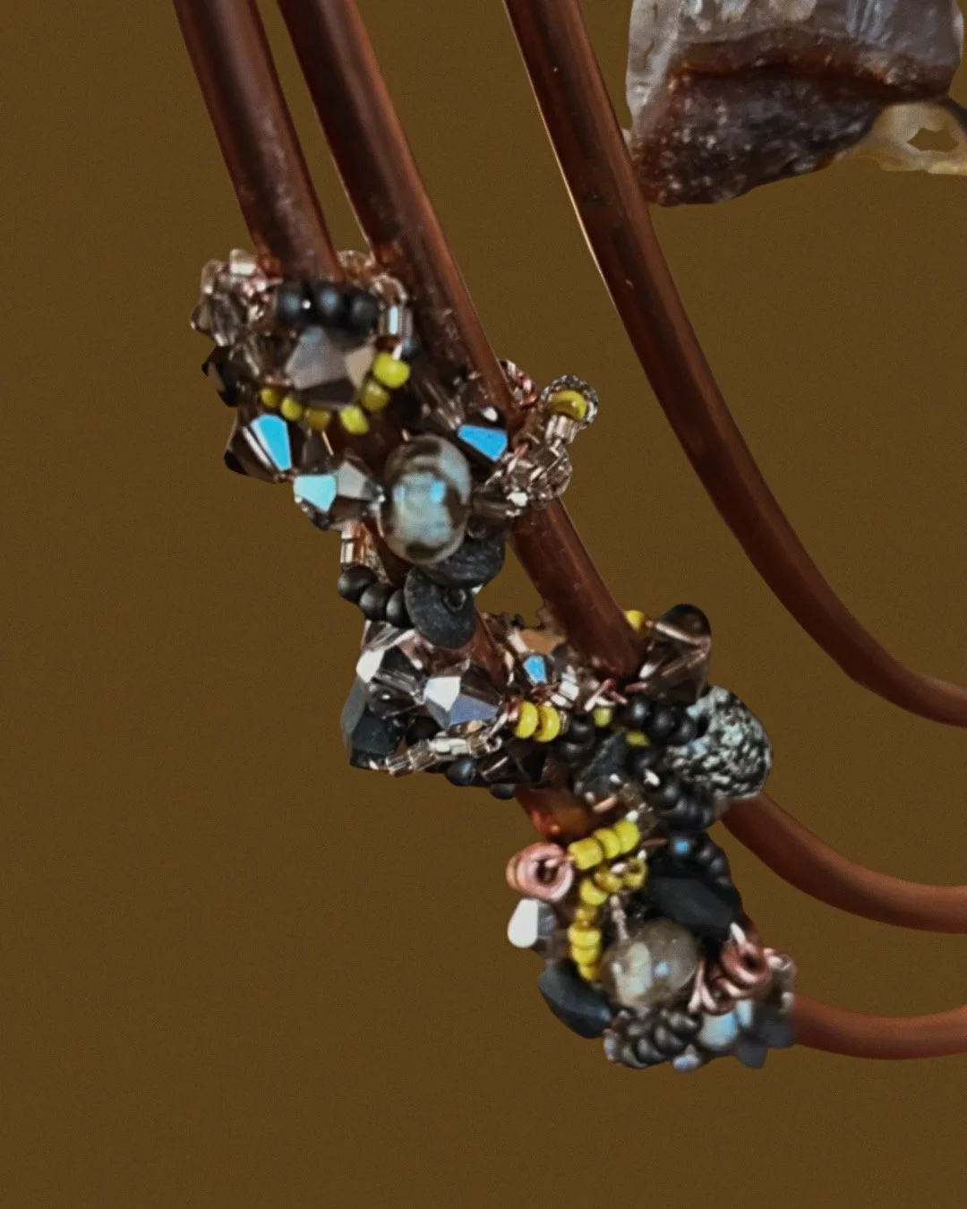 Large Mossy/barnacle beaded build up