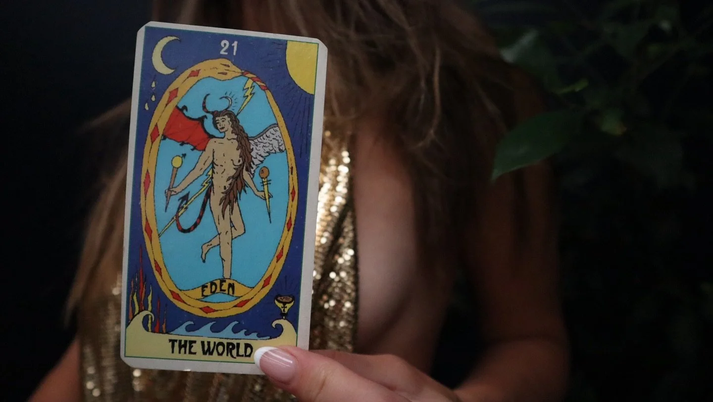 It&rsquo;s Taurus szn
The worlds at your fingertips baby🔥
#dumpstermermaid #taurusseason
