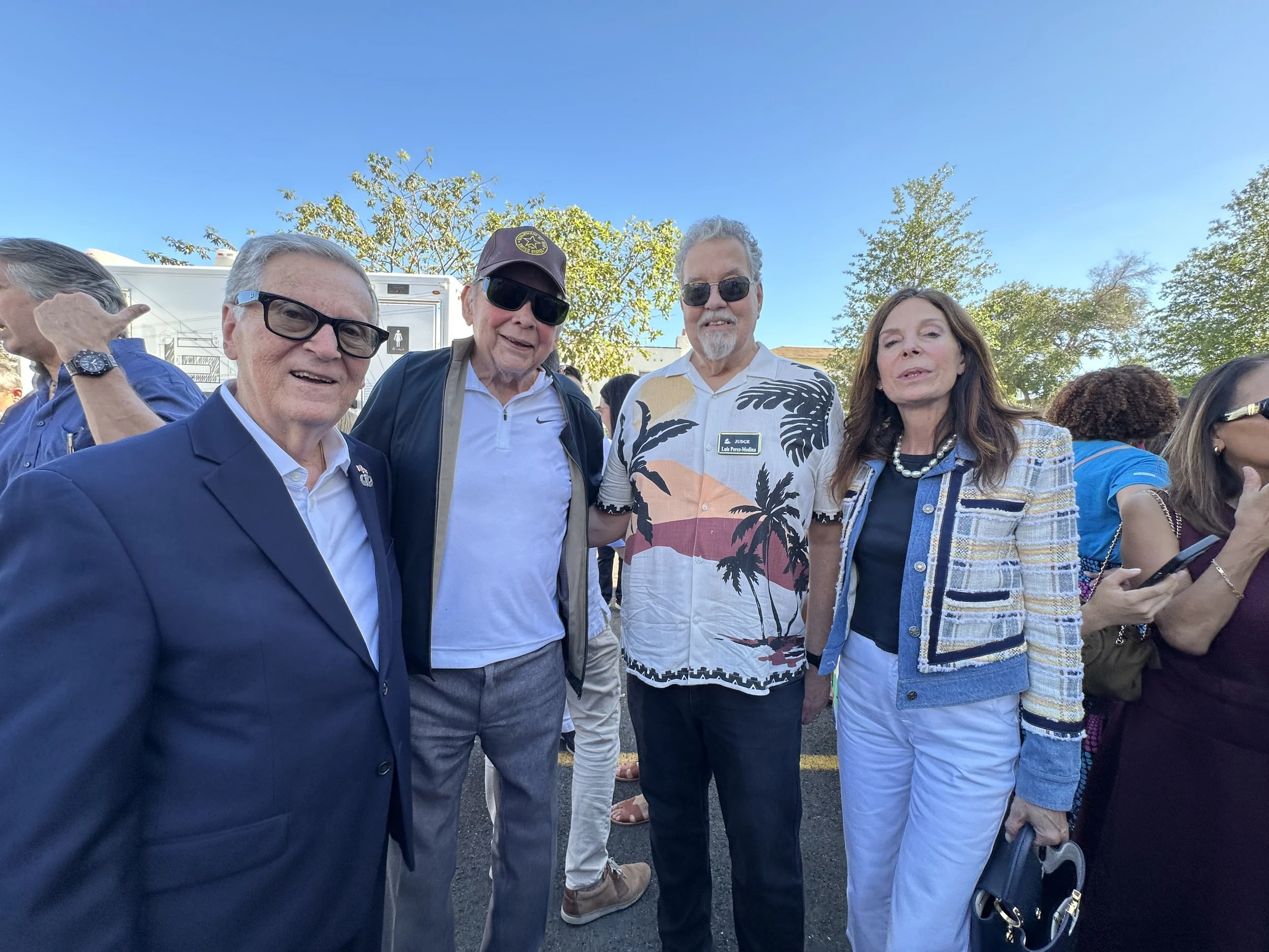 Brigade with 2 brigedista.jpeg