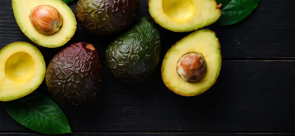 Advanced biomanufacturing of novel cosmeceutical ingredients from Australian avocado food waste through the use of microbial biofactories