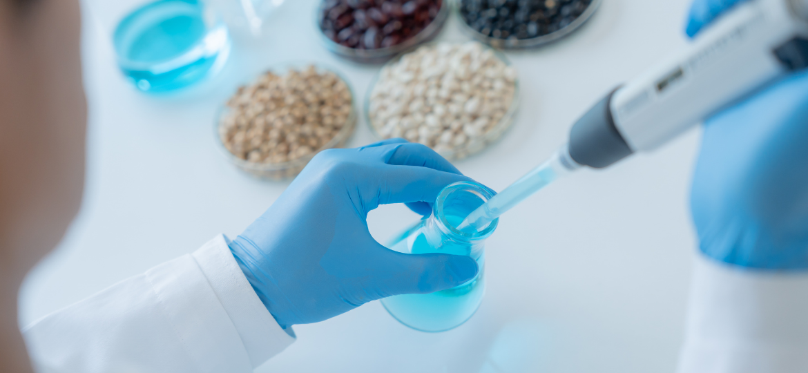 Metabolic modelling of microbial co-cultures for biotherapeutic production