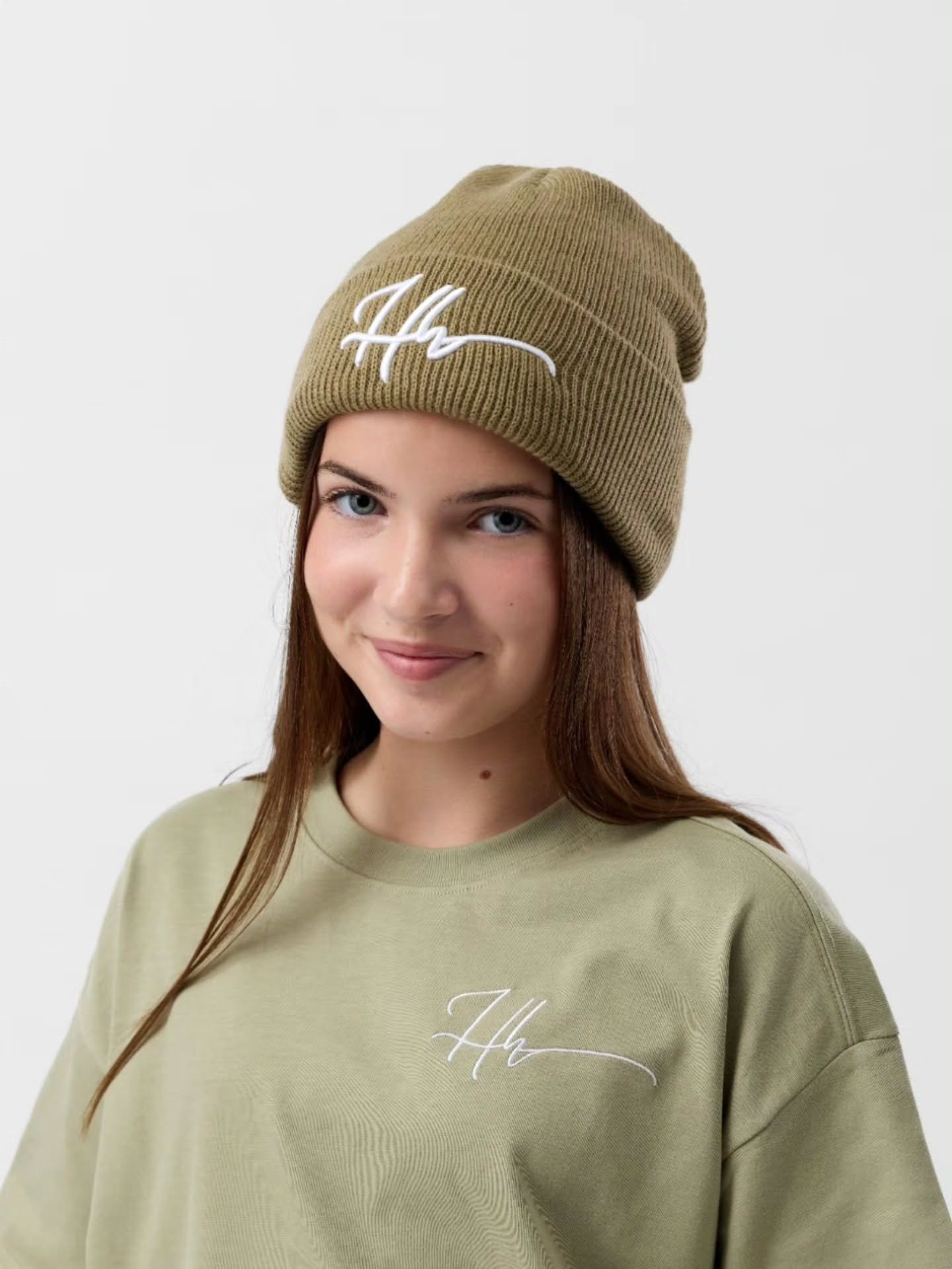 🧡 Every Beanie Makes a Difference.
$5 from every Hoodie Hoo beanie sold will be donated to help fight MND through the Big Freeze.
A simple beanie can do more than keep you warm &mdash; it can help fund vital research and support those affected by th