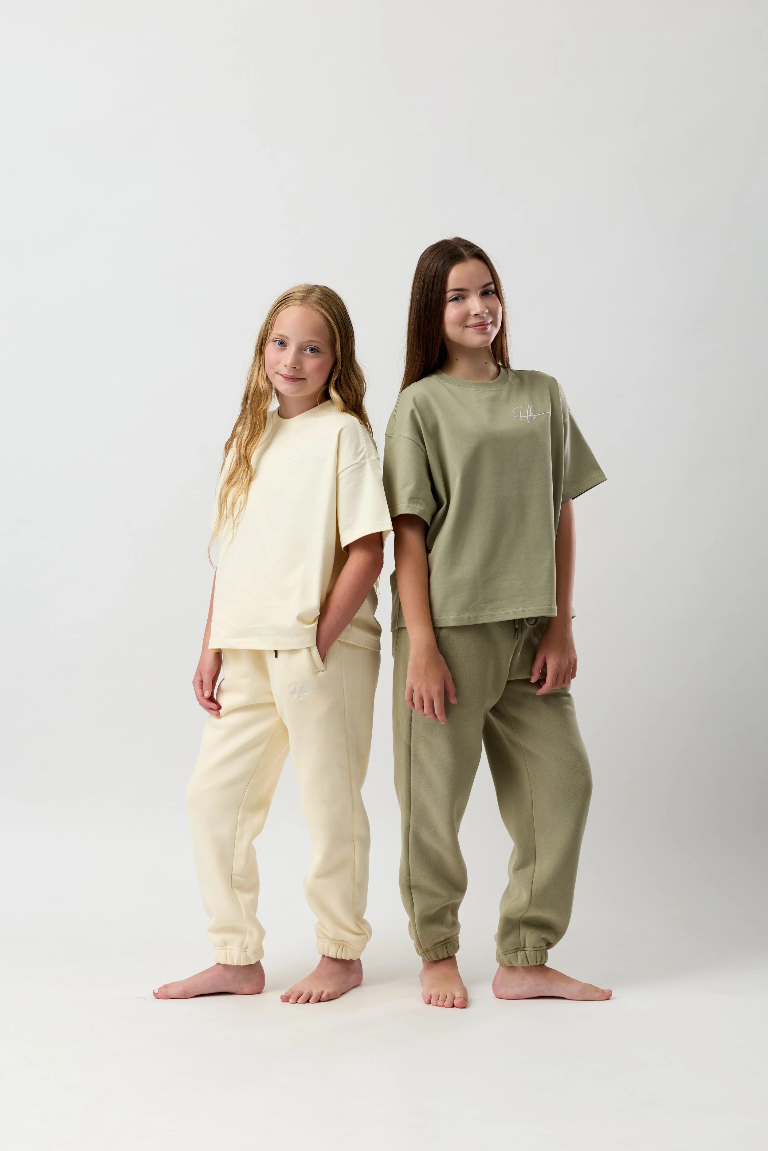 Hoodie-Hoo Signature Youth Tee