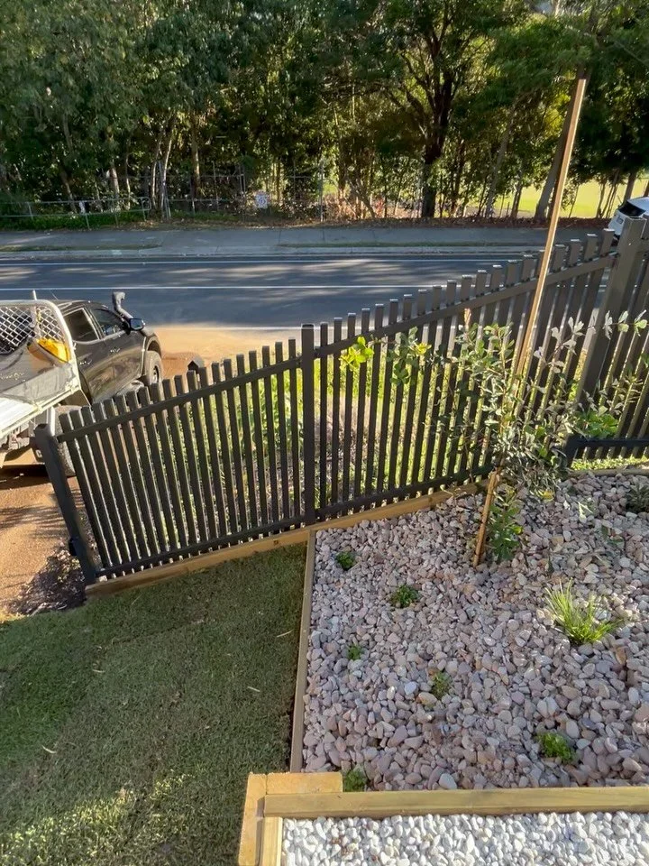 2025 went out with a bang completing this cracker of a full Front &amp; Backyard transformation just in time for Christmas 🌱 2026 is going to be a BIG! 

What started out as an unused front and backyard with an old run down fence, dead &amp; lawns f