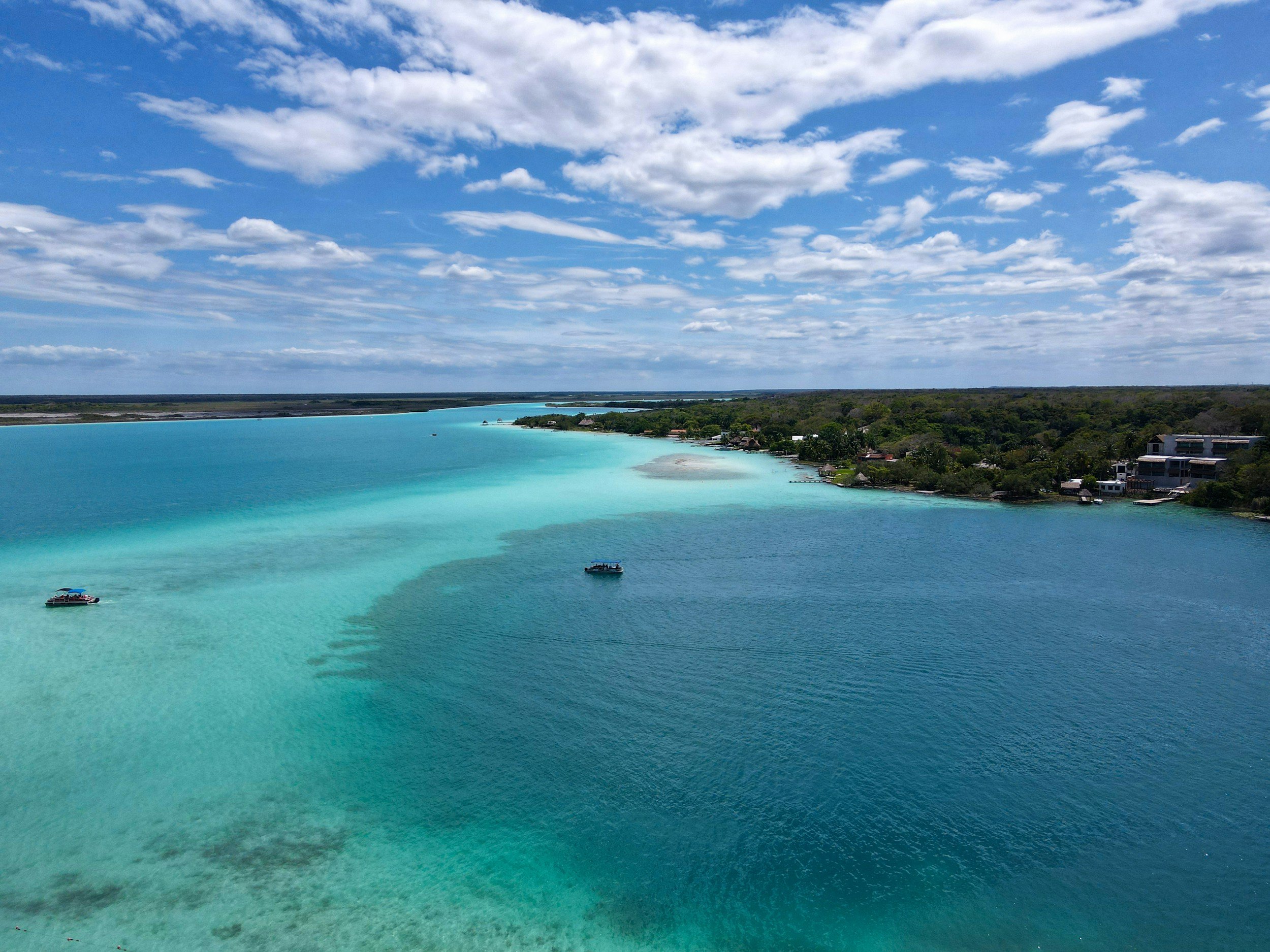  Discovering Bacalar: Mexico’s Lagoon of Seven Colors