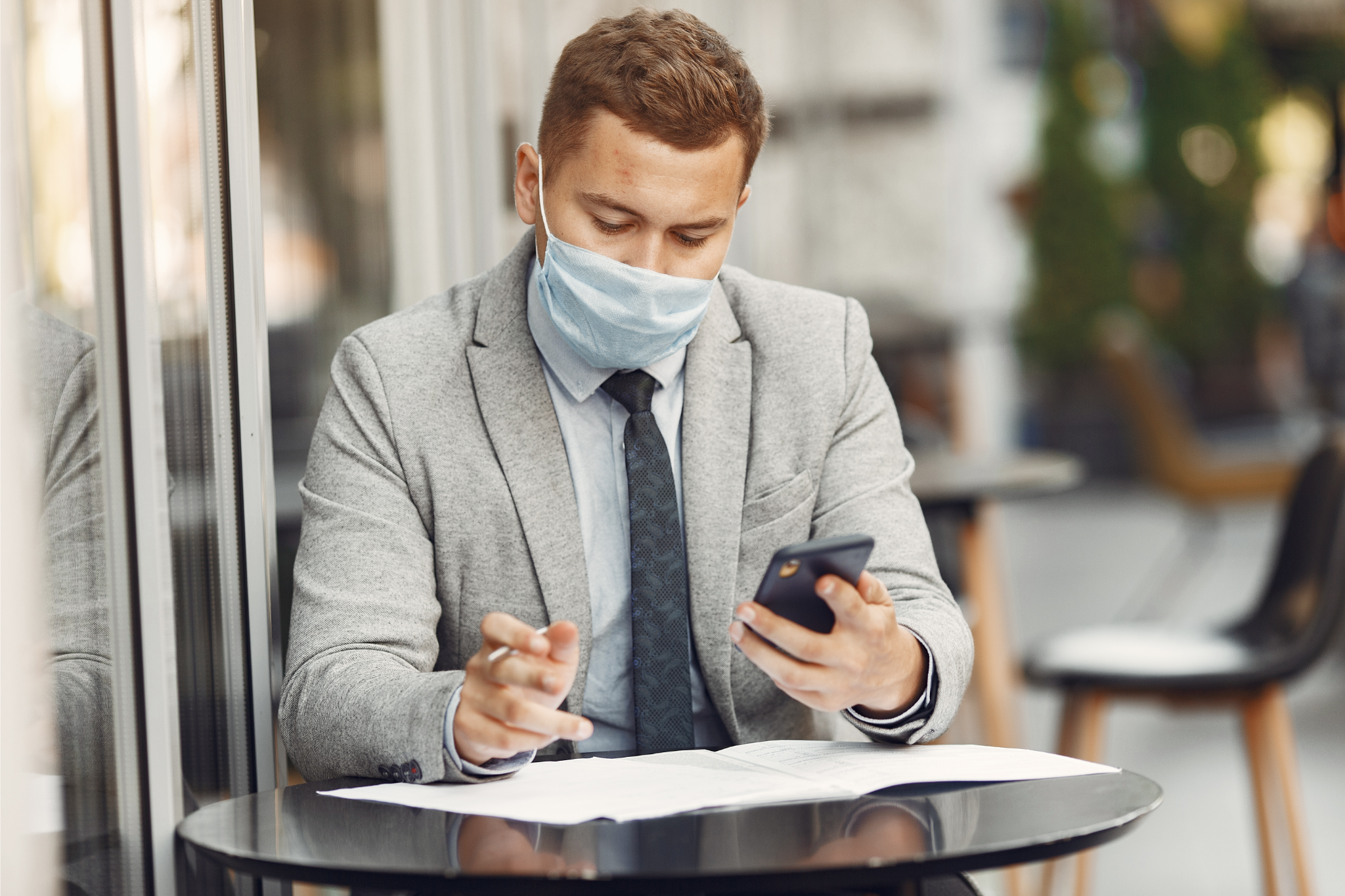Ultimate Guide to Mobile Notary Services