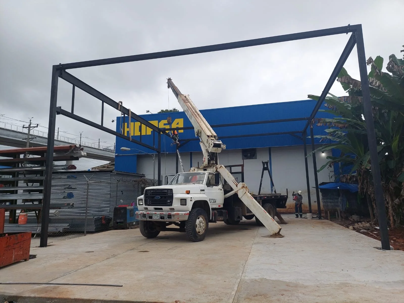 WhatsApp Image 2022-10-13 at 17.56.25.jpeg