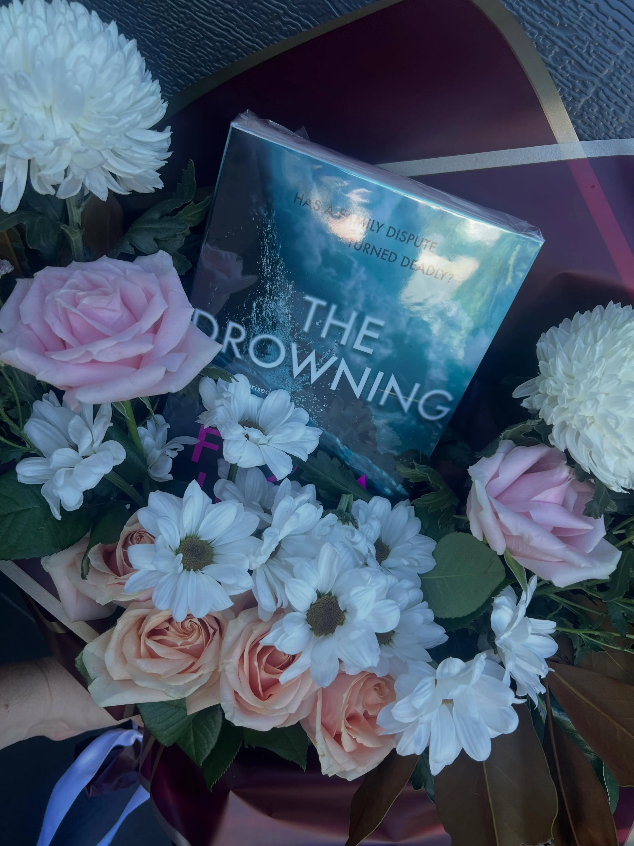 Honoured to create this beautiful Book Bouquet for Mother&rsquo;s Day and deliver a moment that made her whole face light up.

There&rsquo;s something so special about gifting stories, fresh blooms, and a little reminder that she&rsquo;s deeply loved