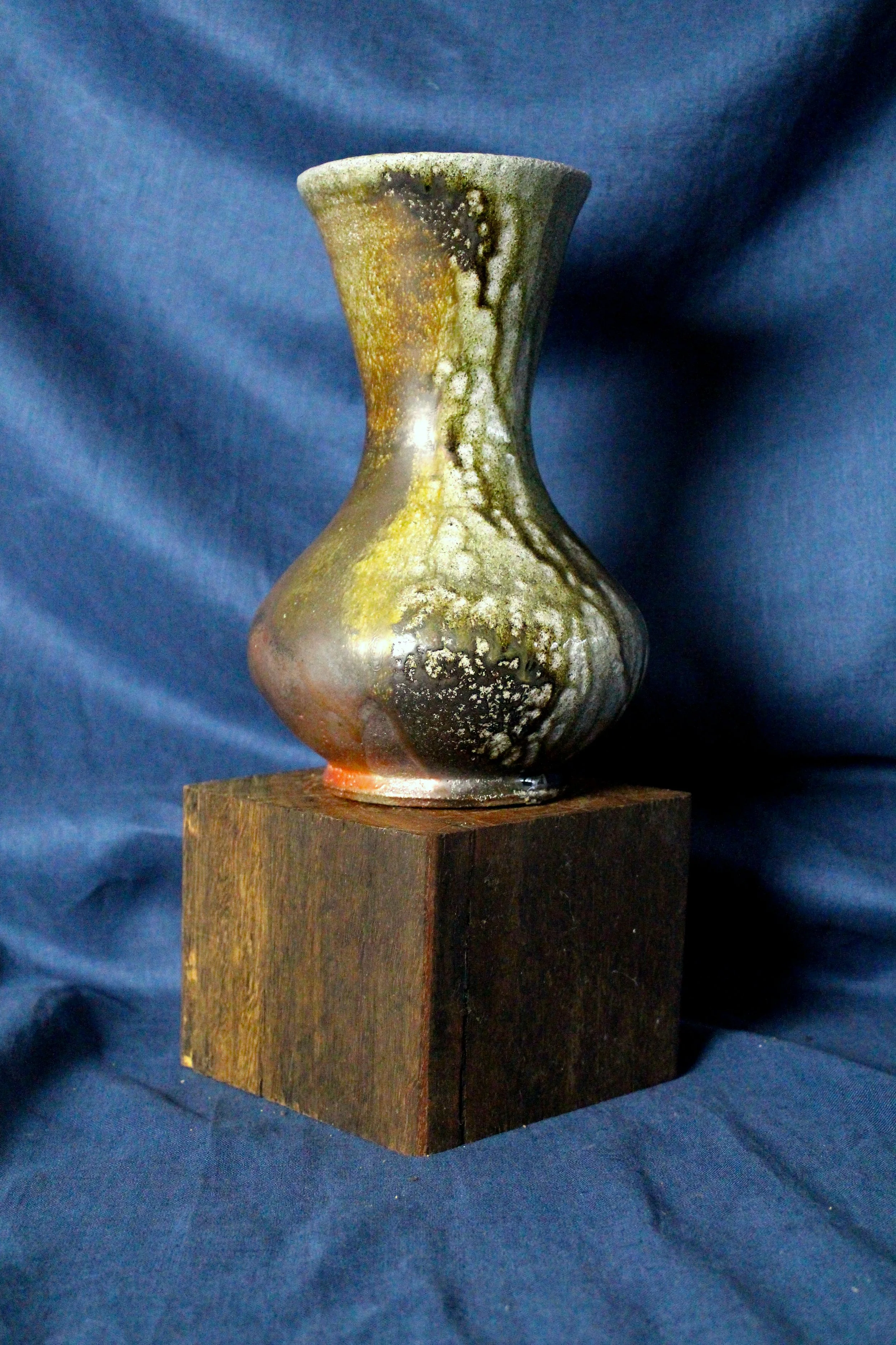 Fired at Middle Pocket Pottery under the guidance of Suvira Mcdonald 