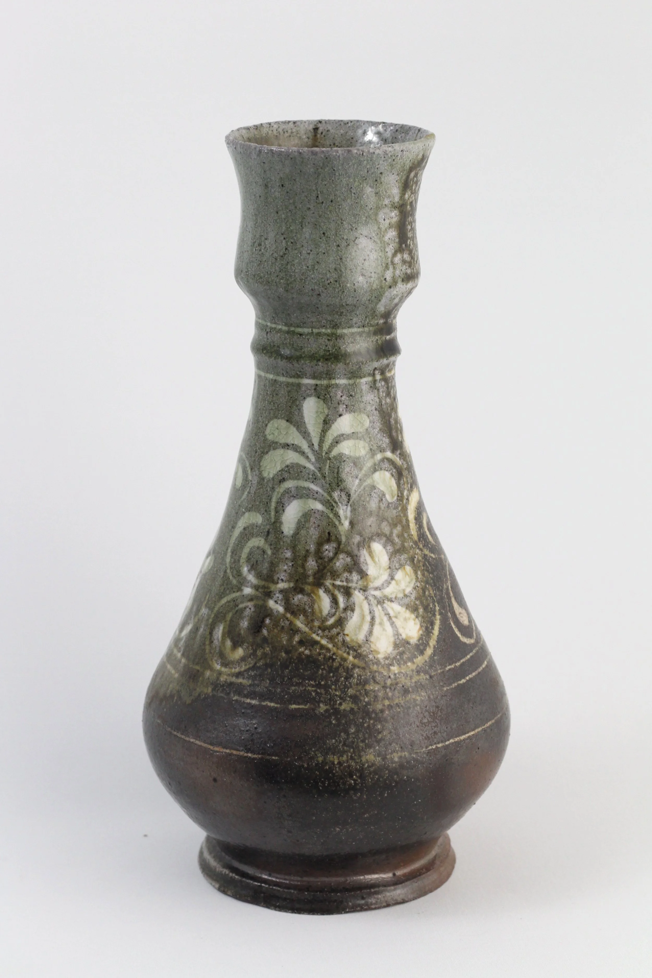 art deco vase 2.JPG