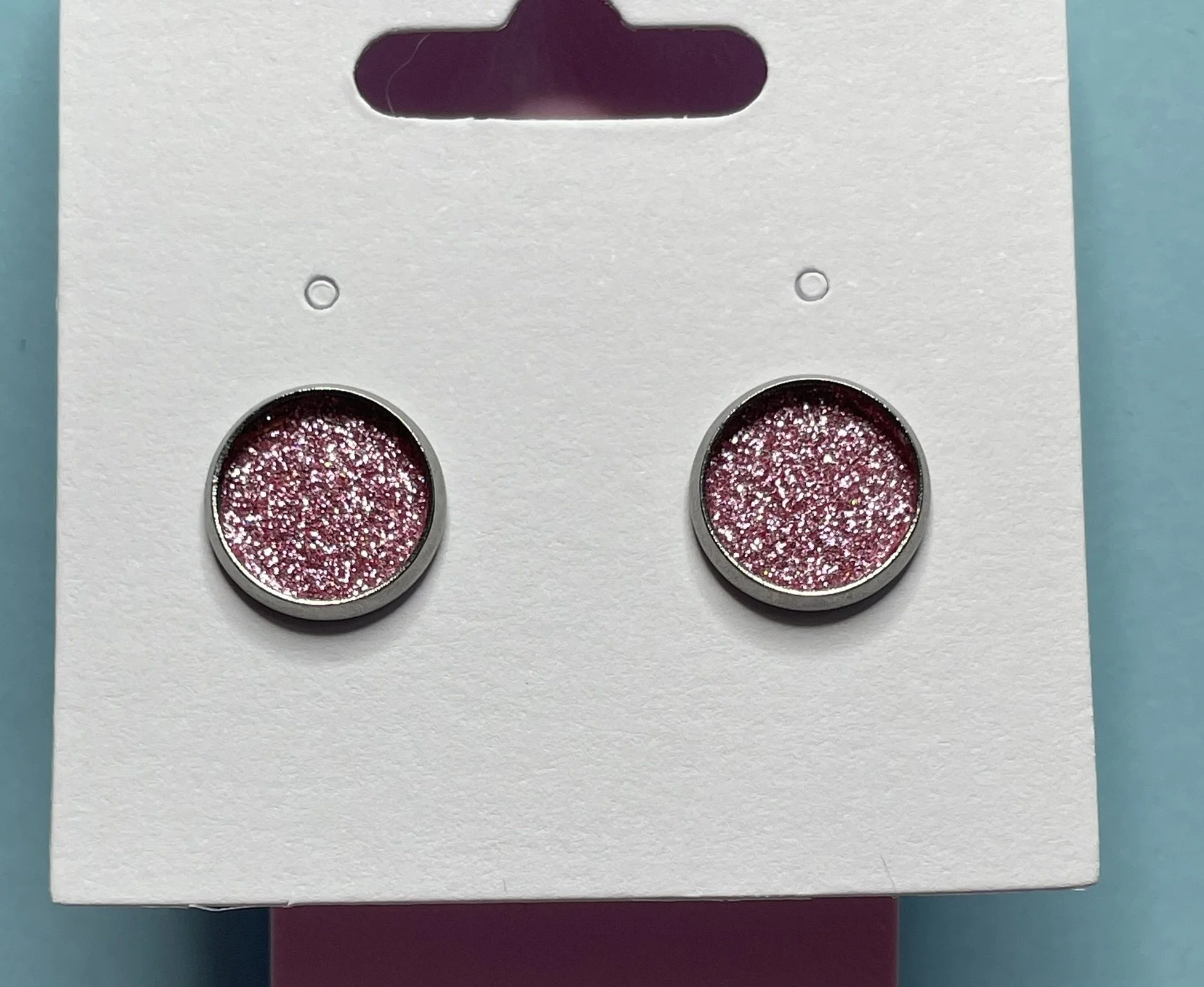 Pink Sparkle Circle Post