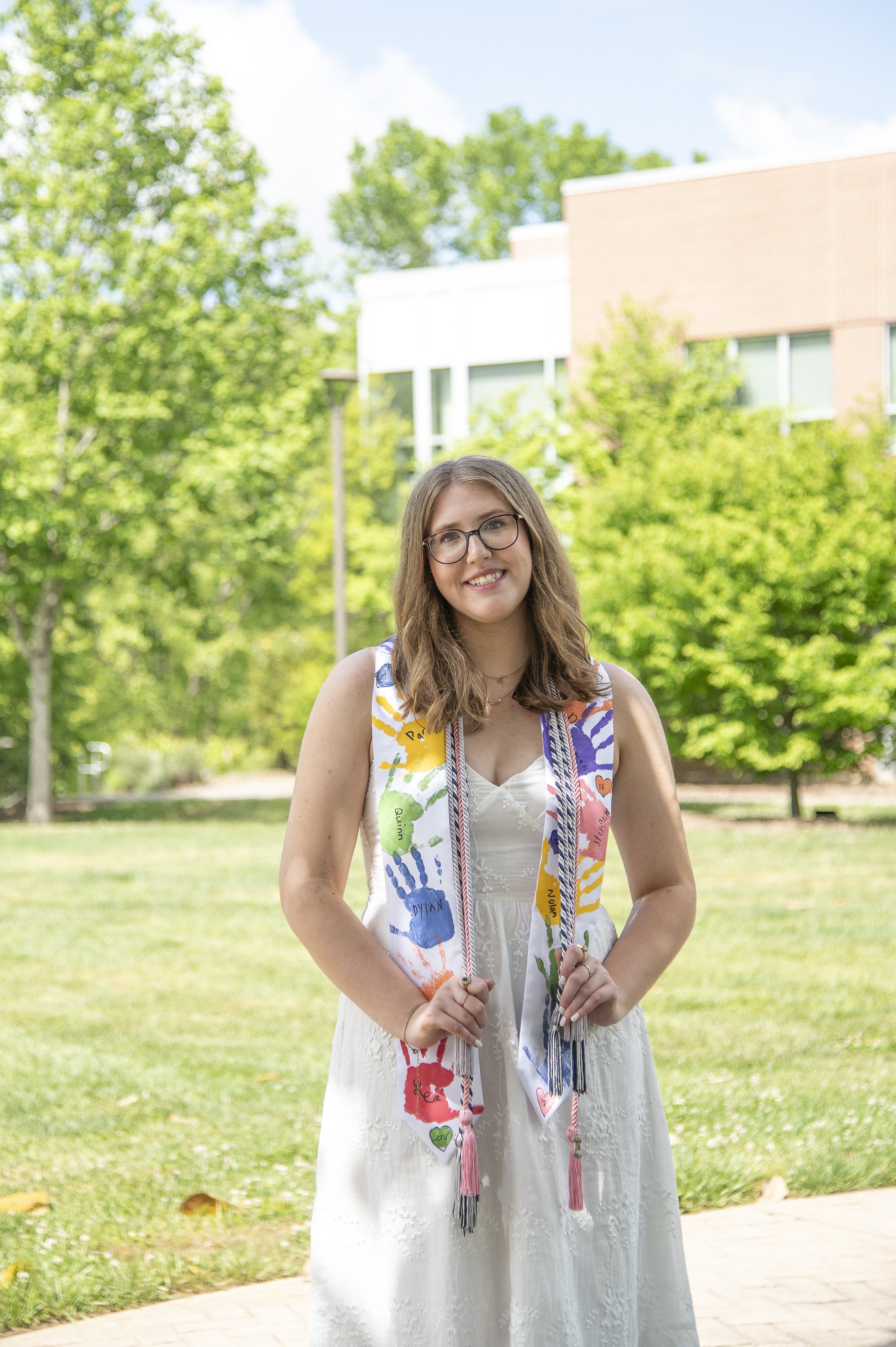 Abbigail Kirkman Grad Photos-8.jpg