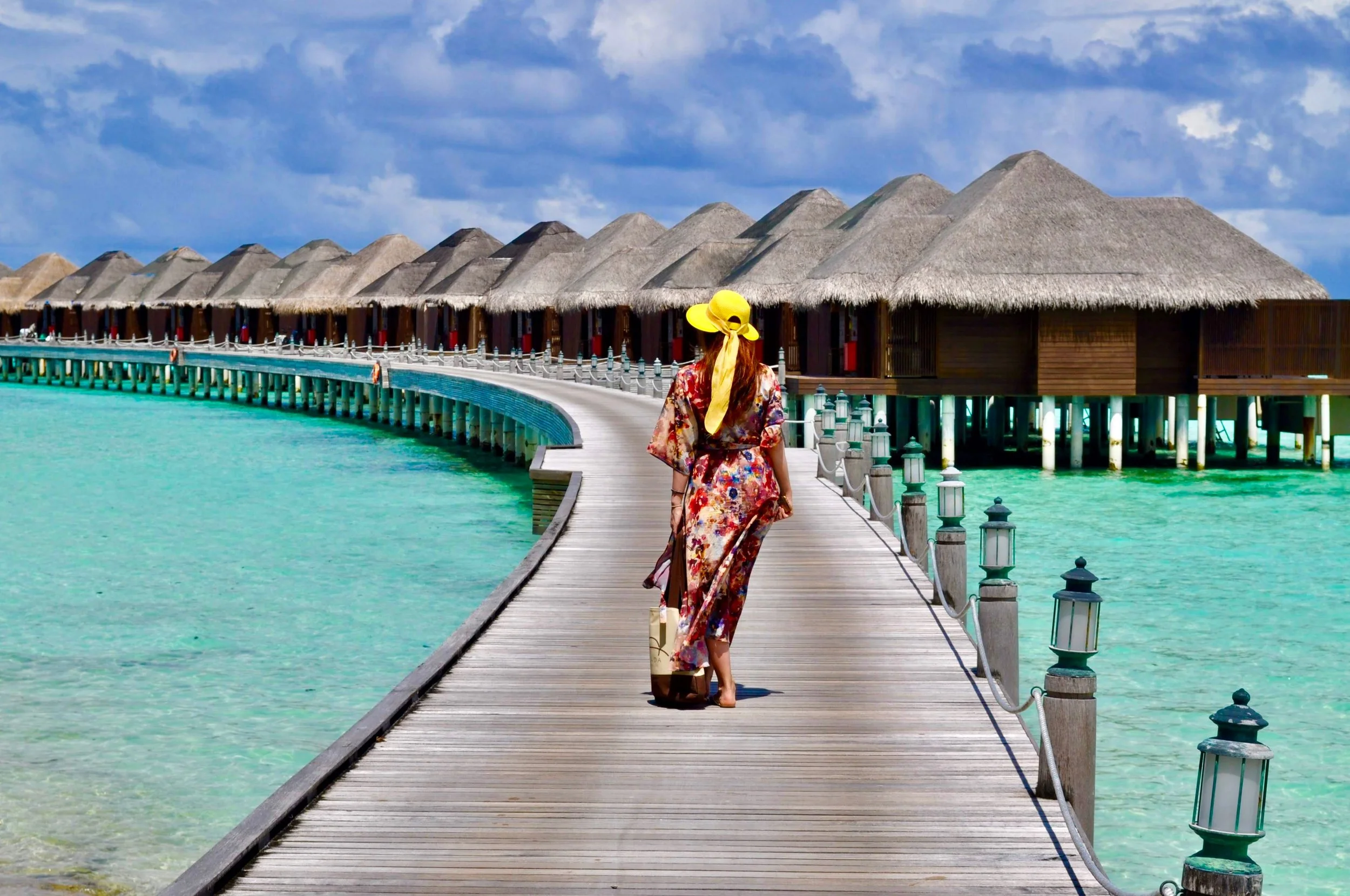 Lagoon or Ocean Side? How to Choose an Overwater Villa Before You Pay for One