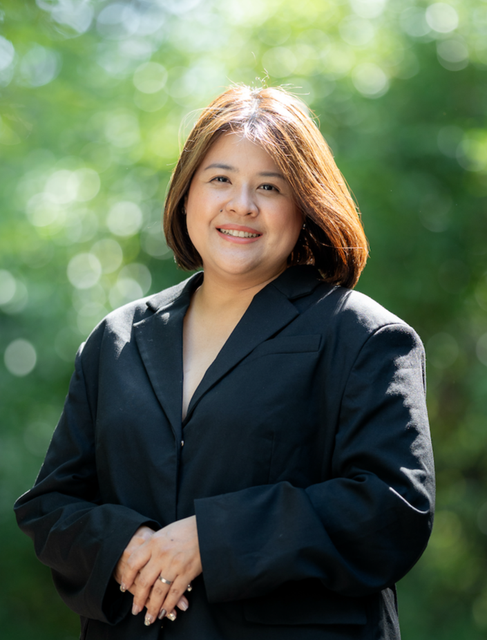 Dr. Siyanee Hirunsalee