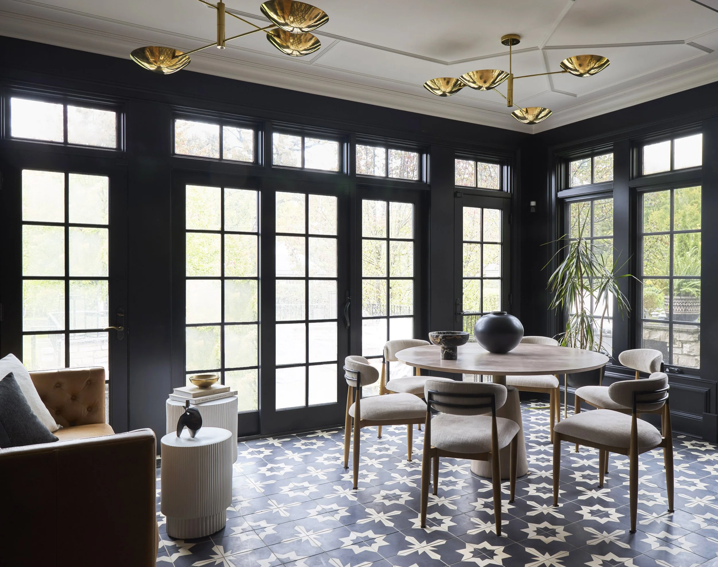 Design by KitchenLab Interiors, Photo by Michael Kaskel