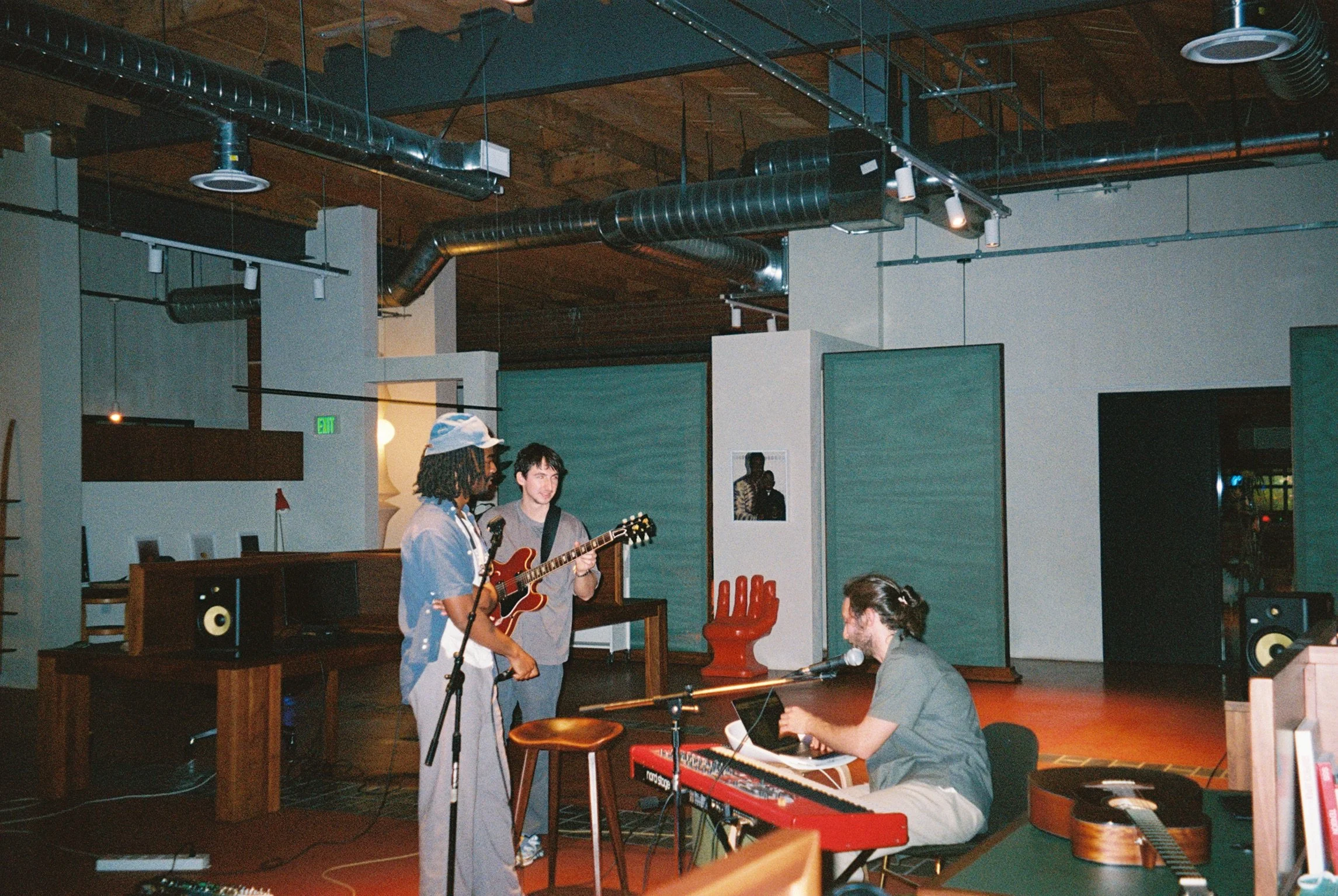 IMG1537-R01-010 2.jpeg