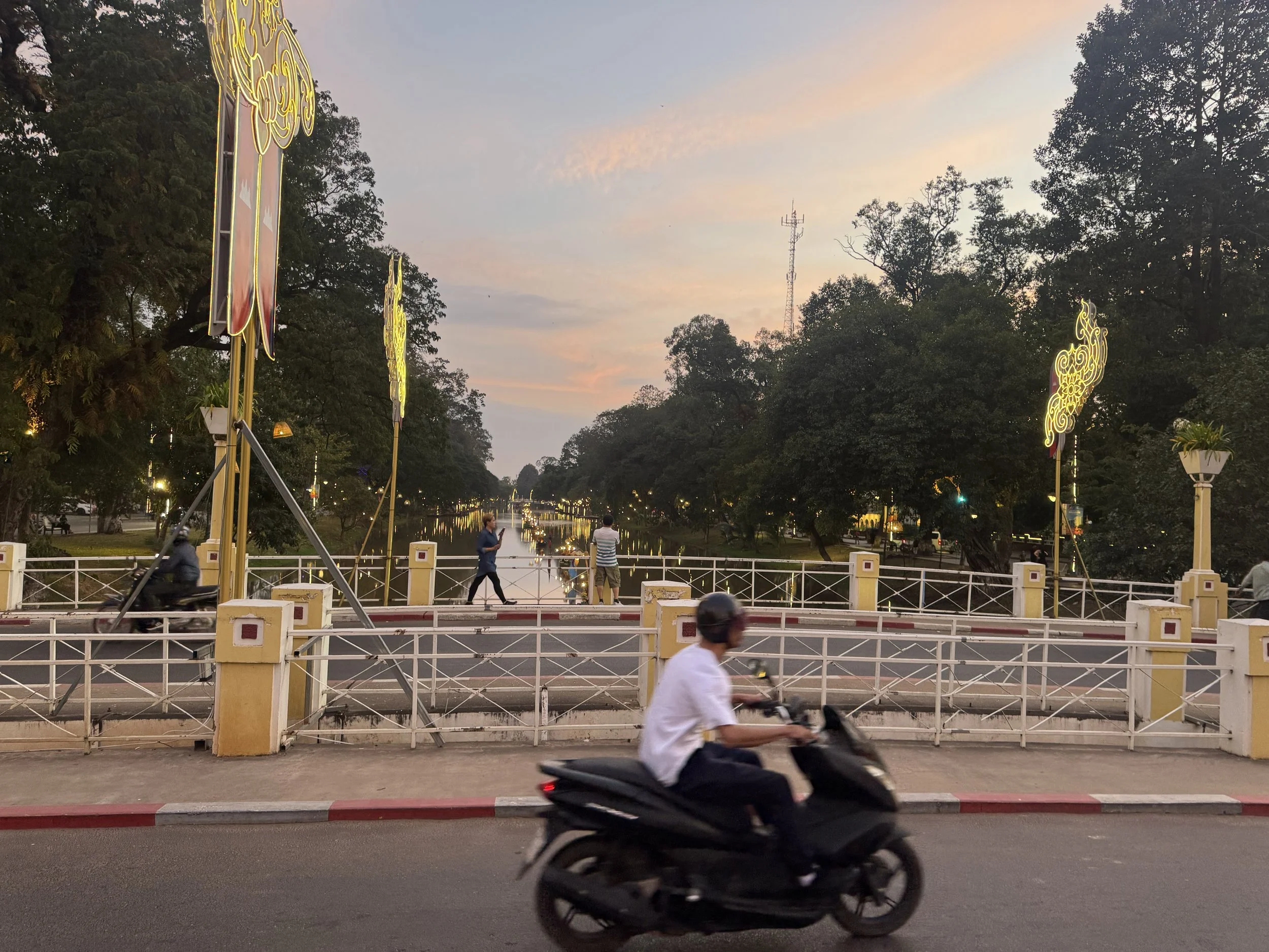 AWWW8 - Cambodia Gallery 7.jpg