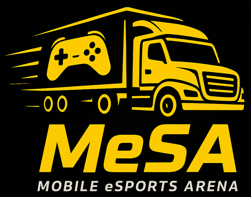 ゲームコントローラーとトラックを合わせたロゴデザイン、黄色と黒の色使い、テキストでメサと記載され、モバイルeスポーツアリーナを表す